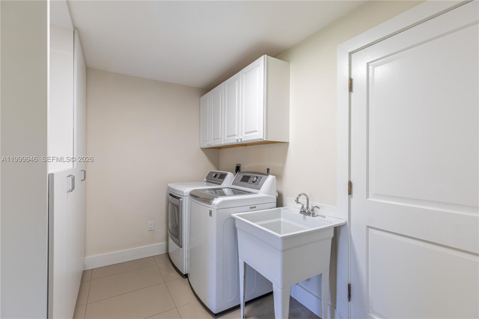 13303 SW 58th Ave, Pinecrest FL 33156