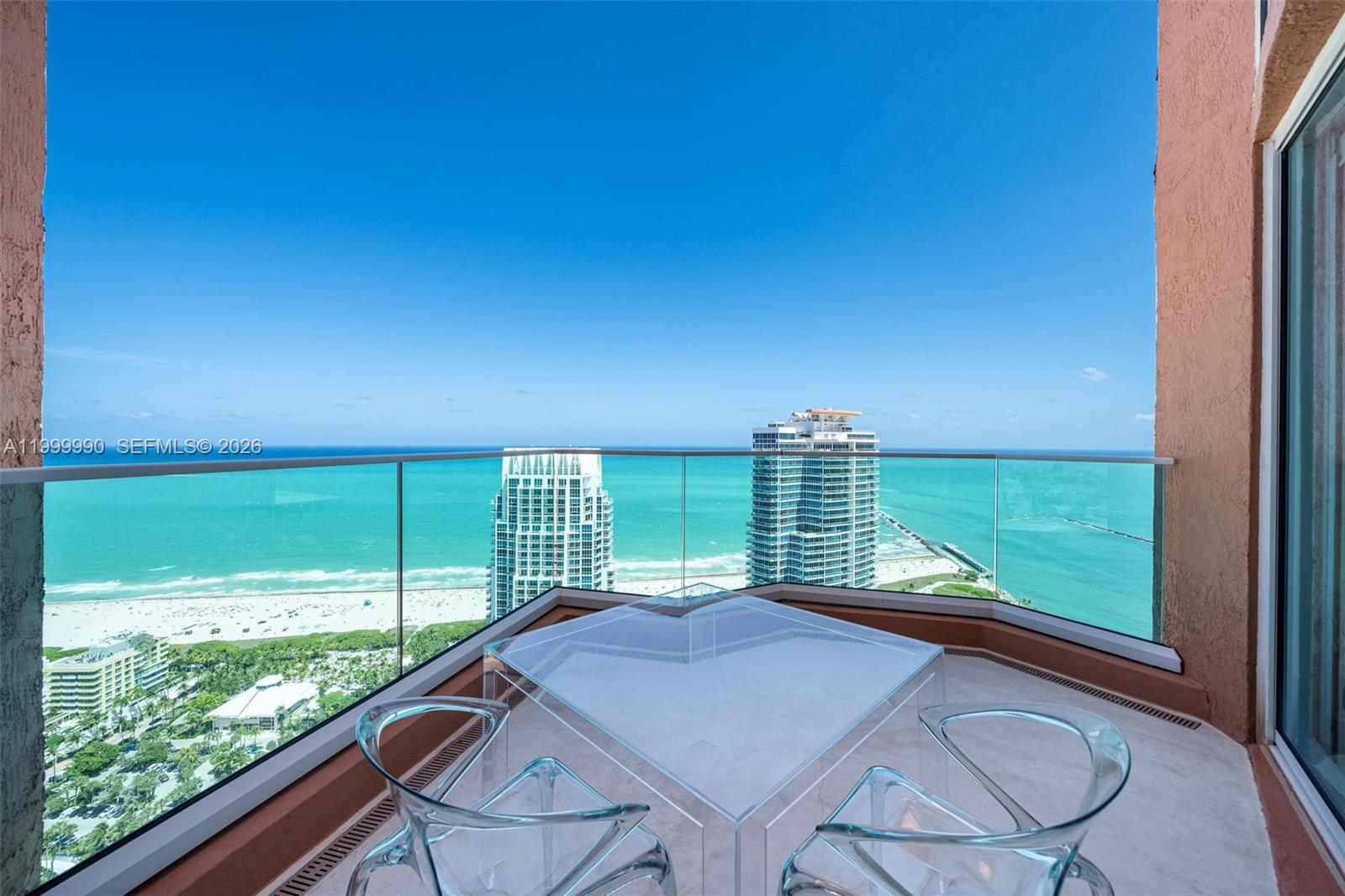 300 S Pointe Dr #PH-5, Miami Beach FL 33139