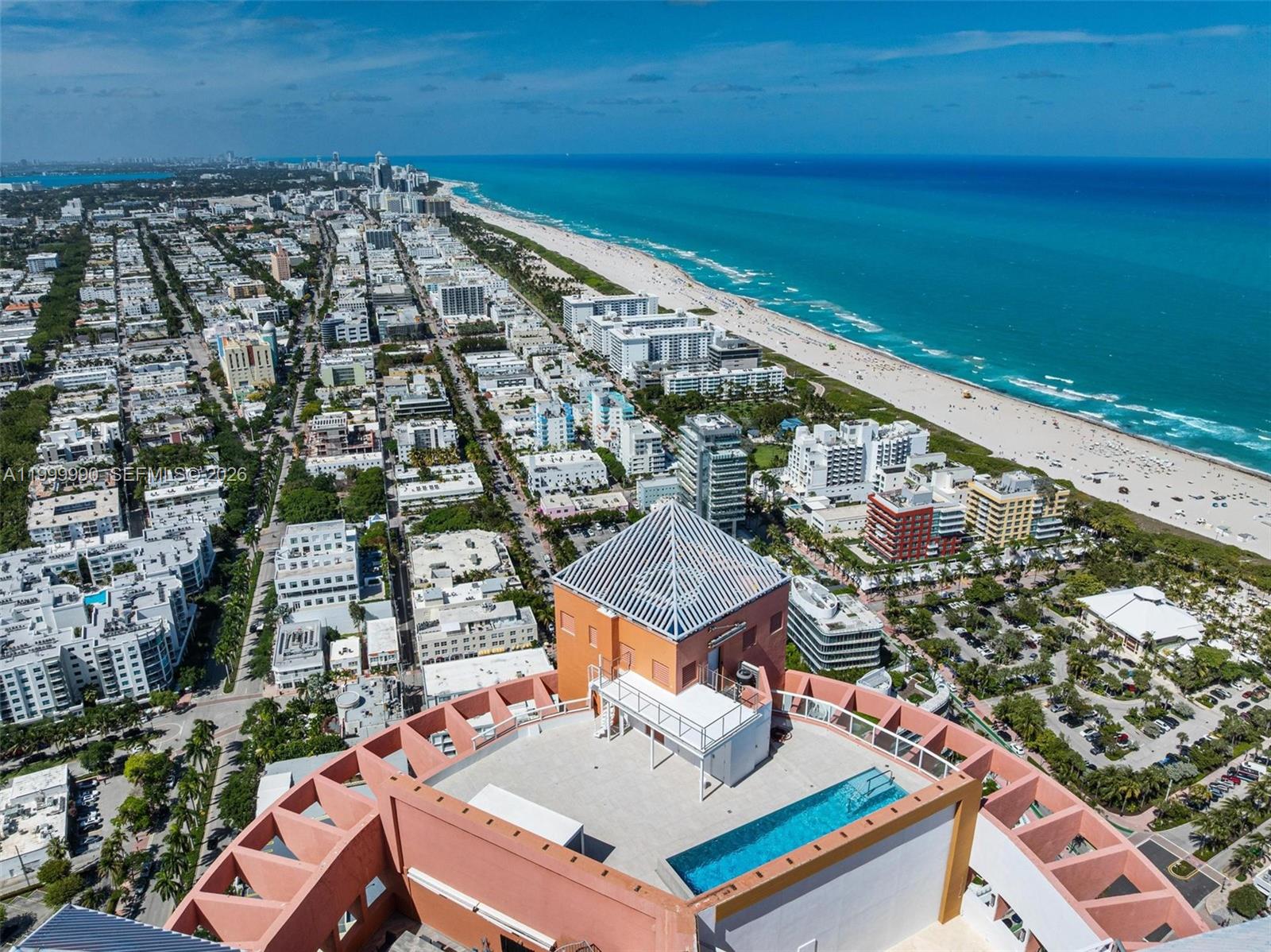 300 S Pointe Dr #PH-5, Miami Beach FL 33139
