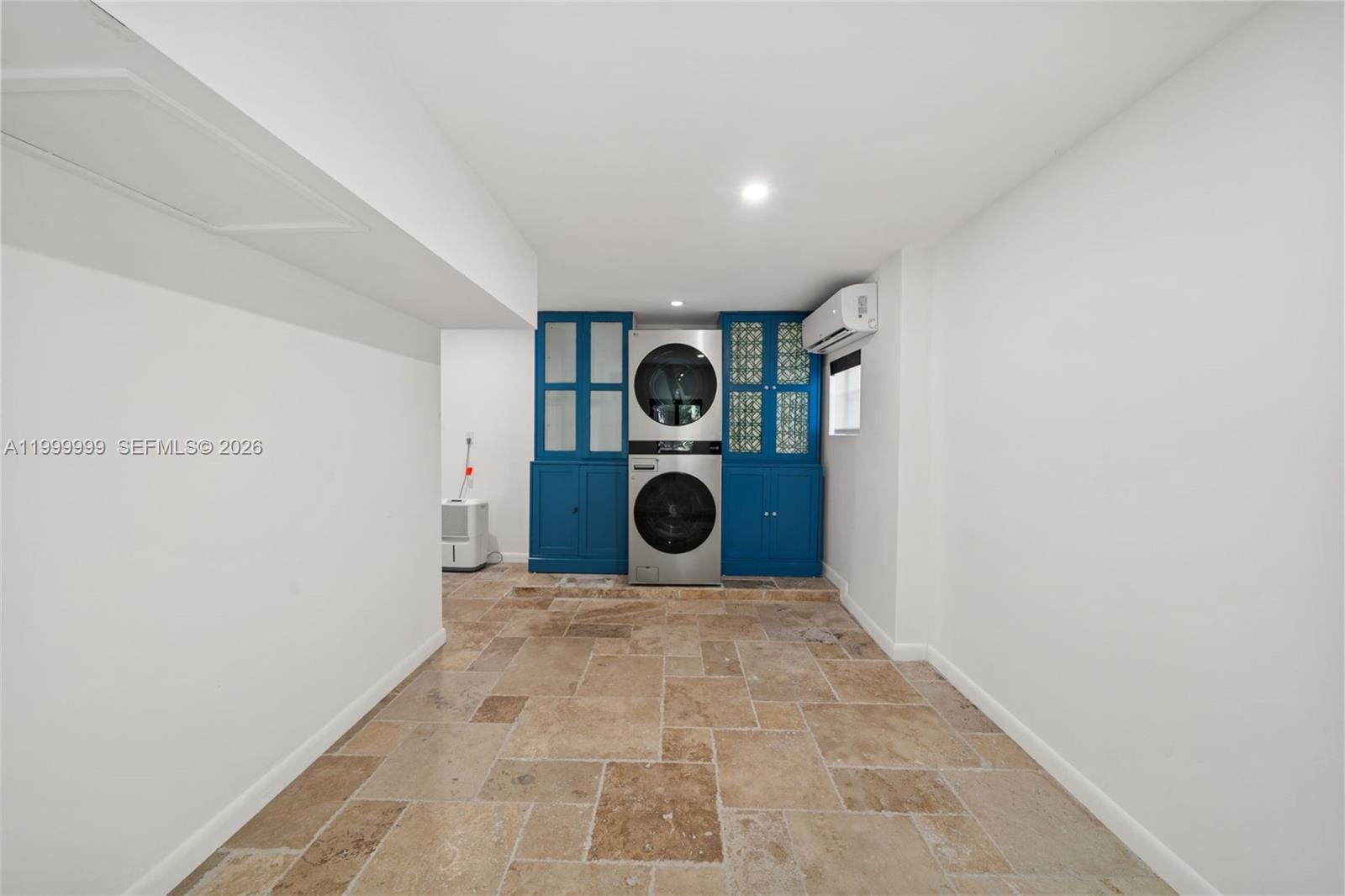 415 Aledo Ave, Coral Gables FL 33134