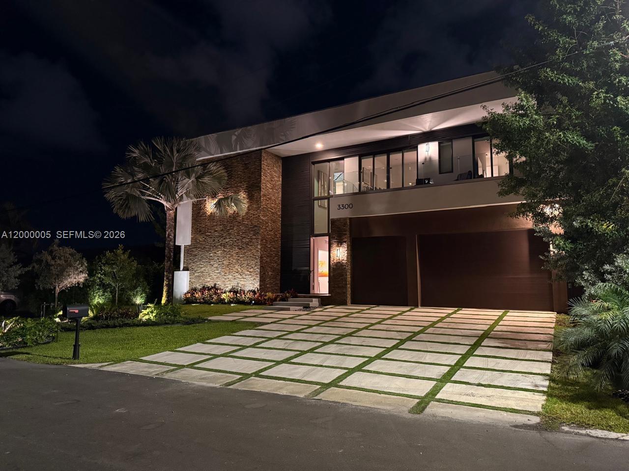 3300 NE 170th St, North Miami Beach FL 33160