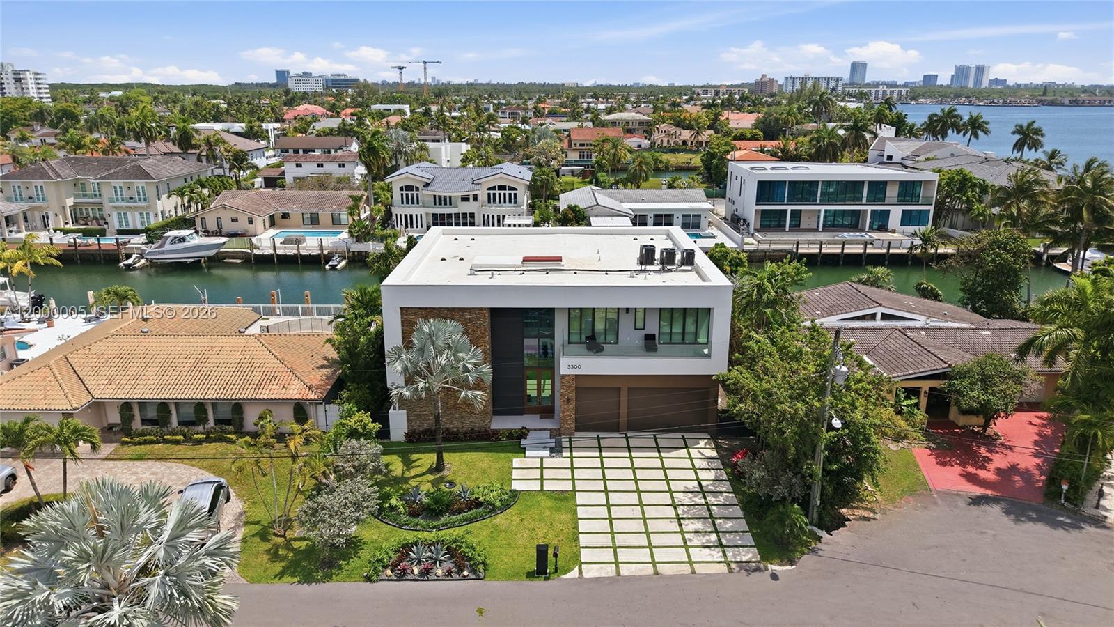 3300 NE 170th St, North Miami Beach FL 33160