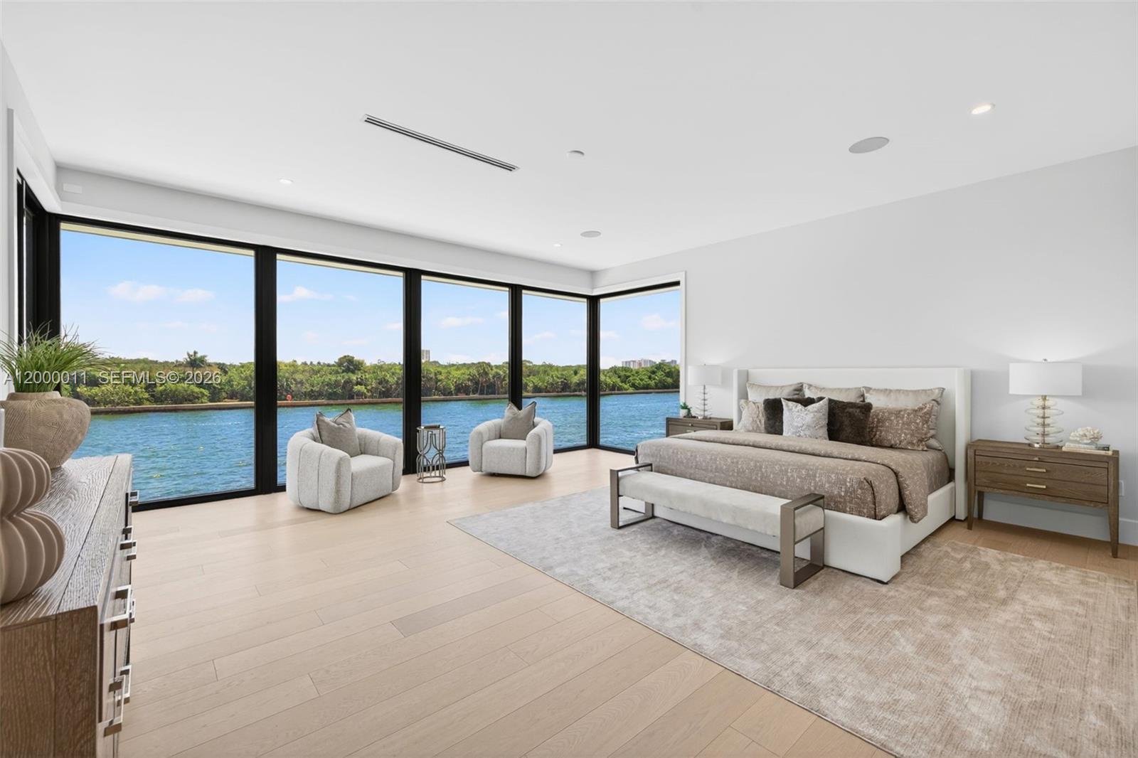 2010 Intracoastal Dr, Fort Lauderdale FL 33305