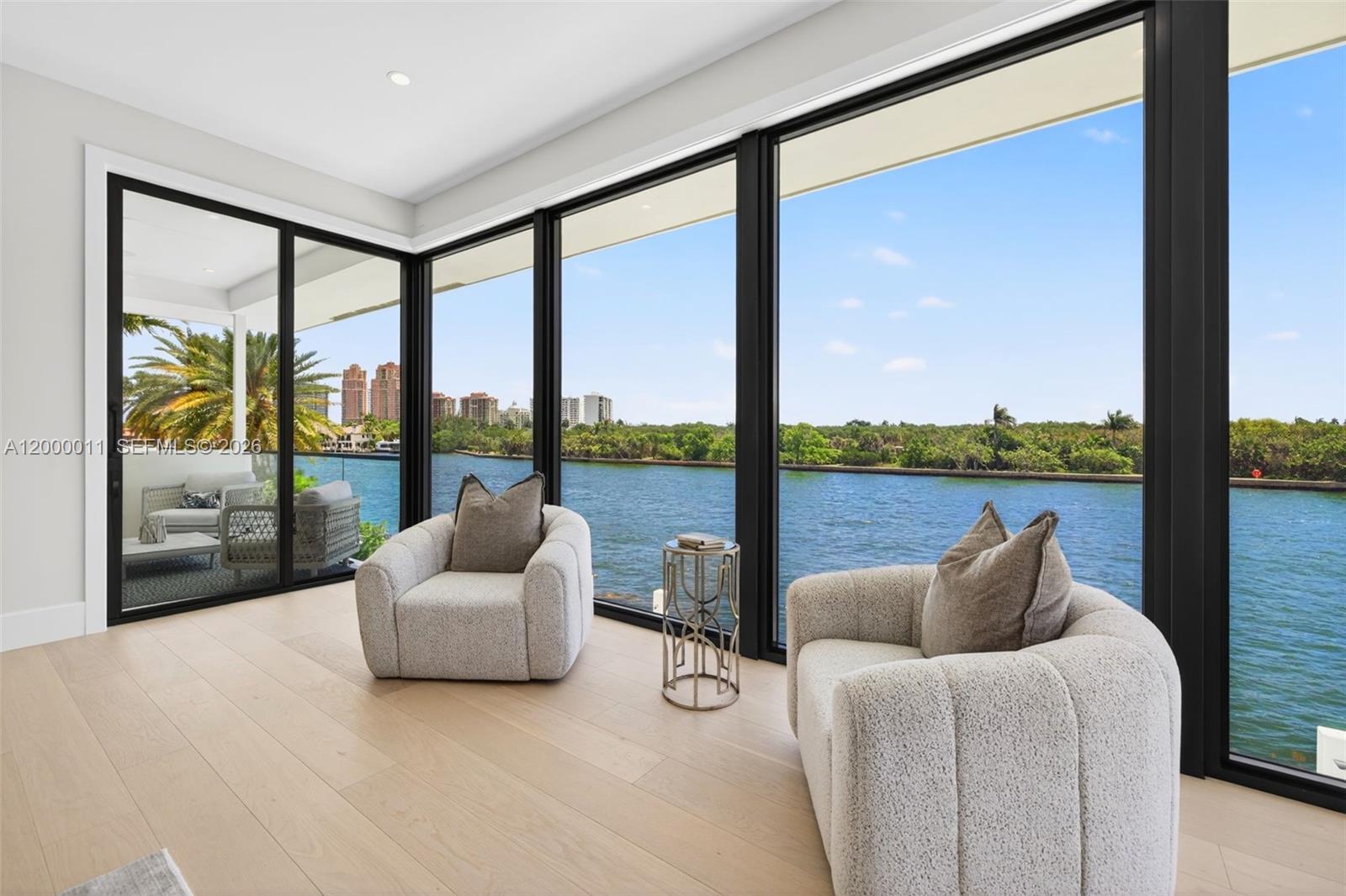 2010 Intracoastal Dr, Fort Lauderdale FL 33305