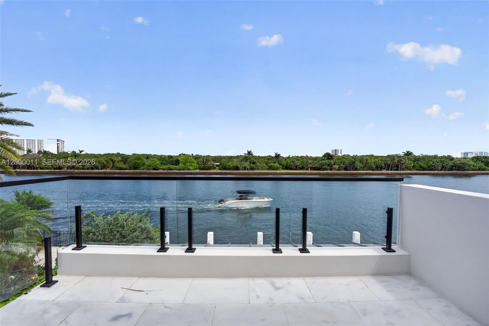 2010 Intracoastal Dr, Fort Lauderdale FL 33305