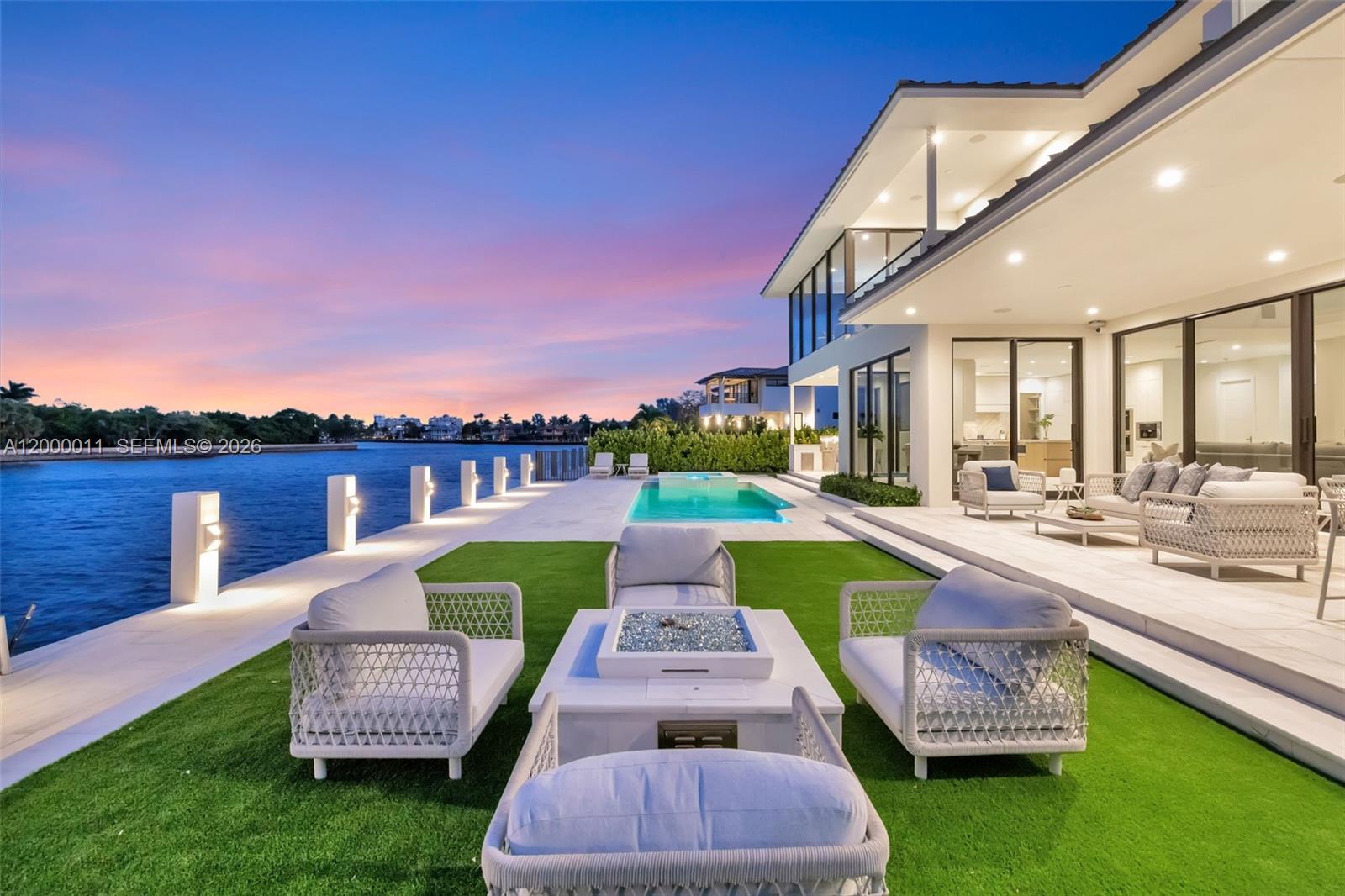 2010 Intracoastal Dr, Fort Lauderdale FL 33305