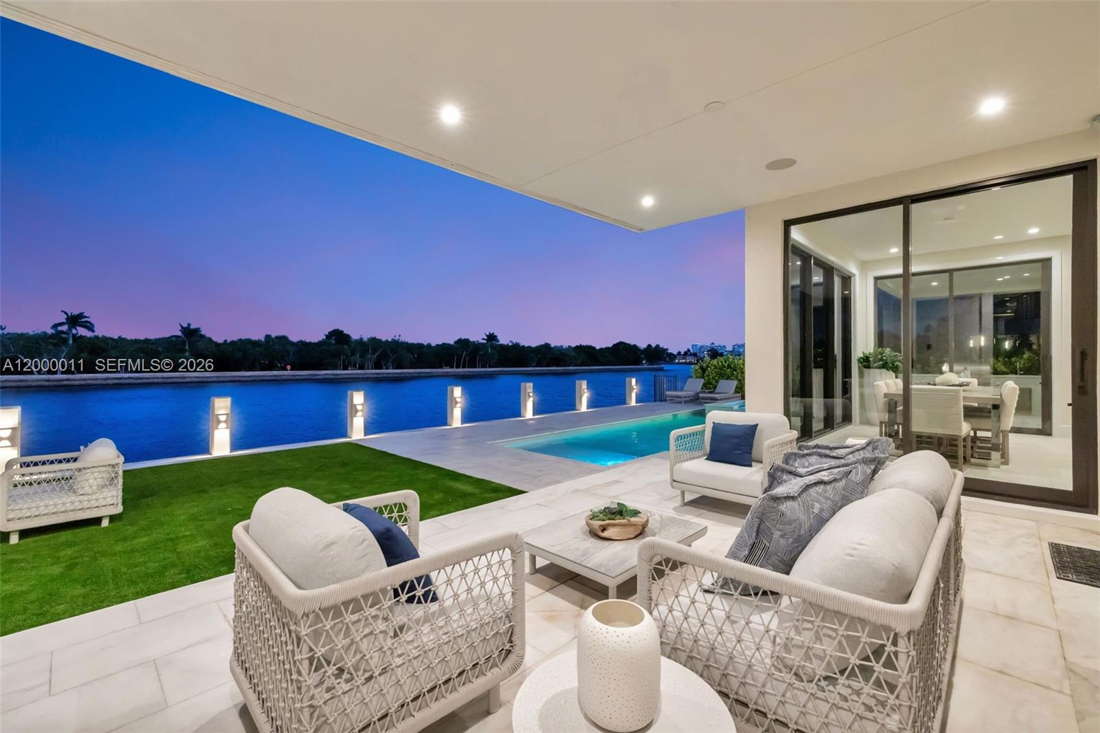 2010 Intracoastal Dr, Fort Lauderdale FL 33305