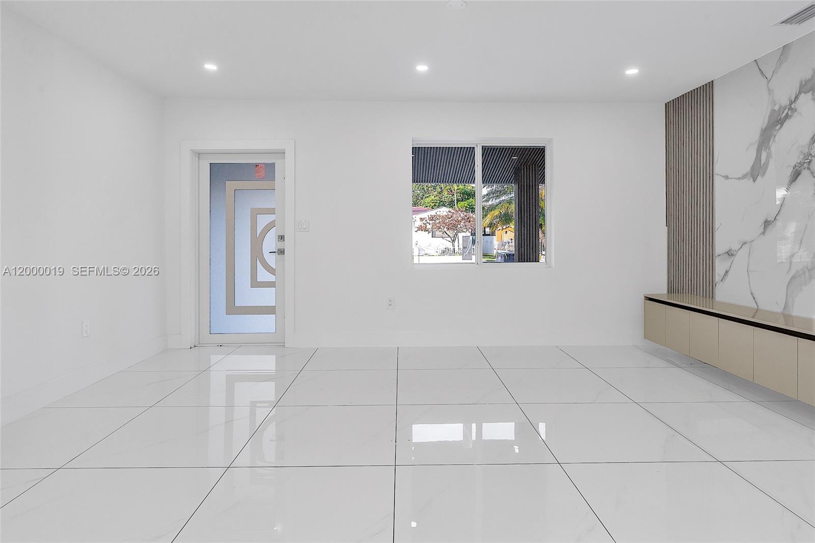 6540 SW 25th St, Miami FL 33155
