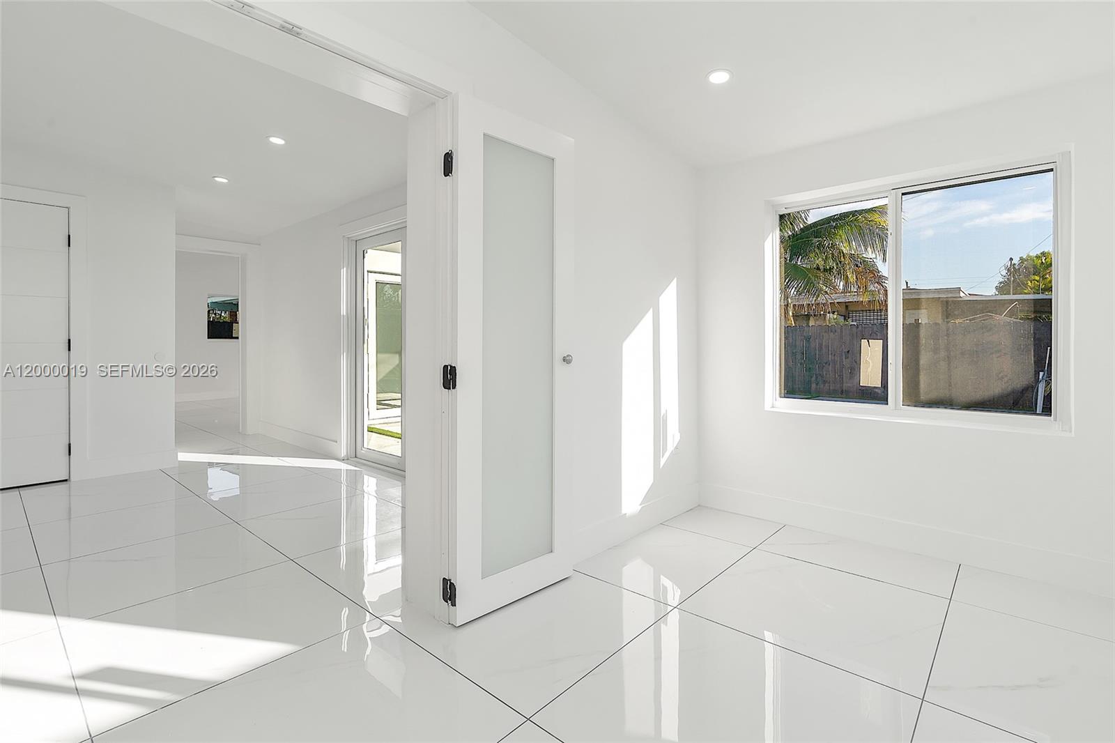 6540 SW 25th St, Miami FL 33155