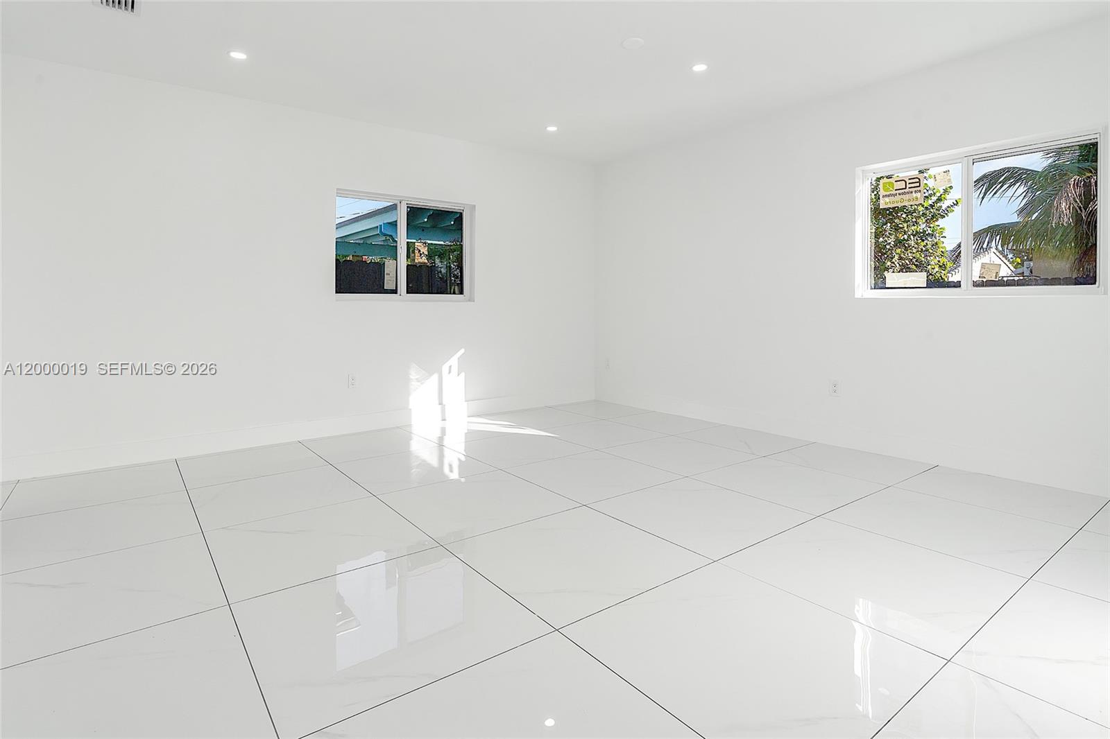 6540 SW 25th St, Miami FL 33155