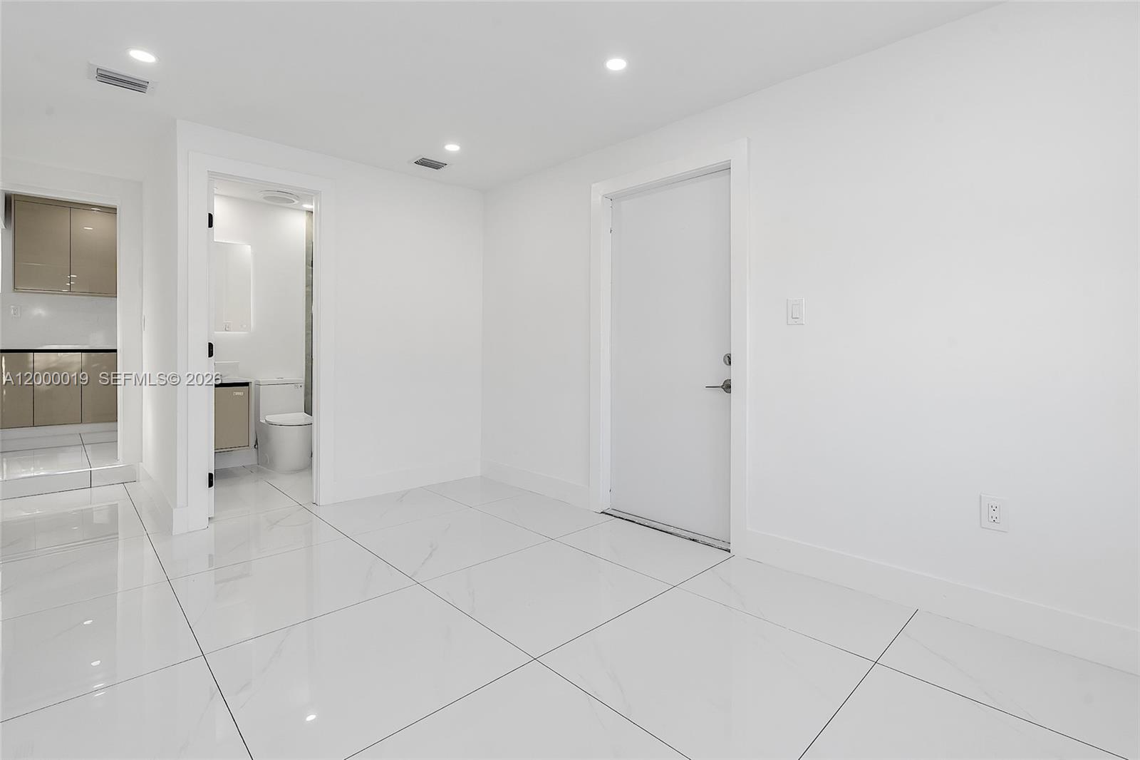 6540 SW 25th St, Miami FL 33155
