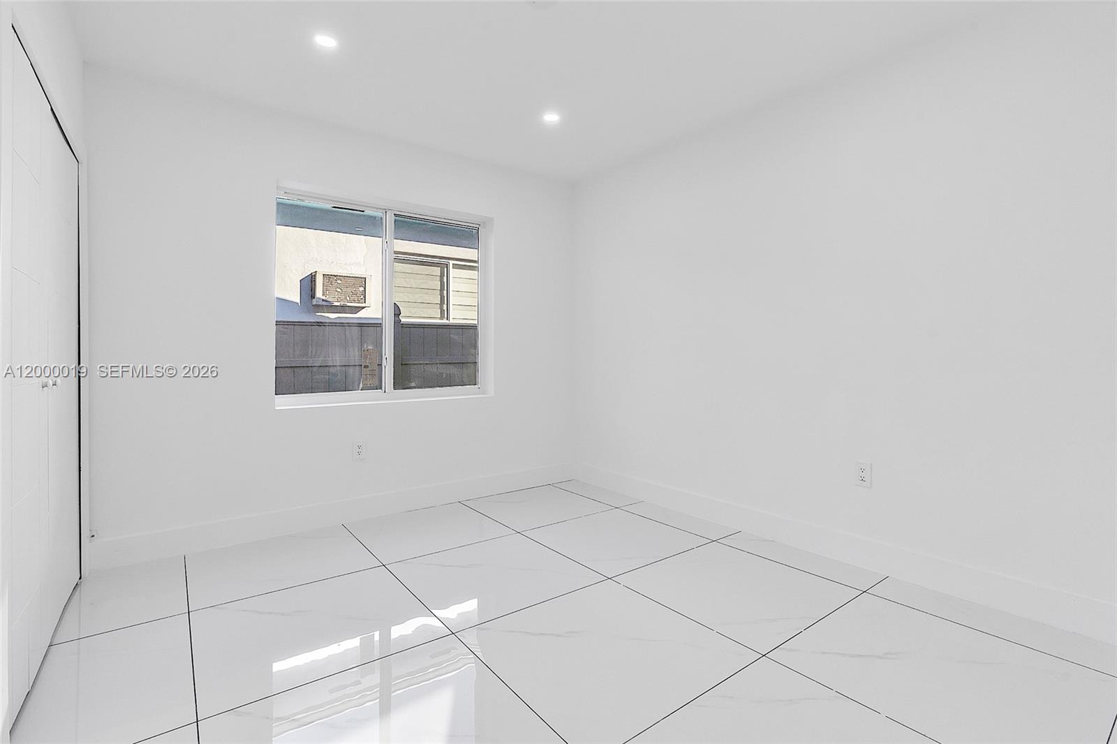 6540 SW 25th St, Miami FL 33155