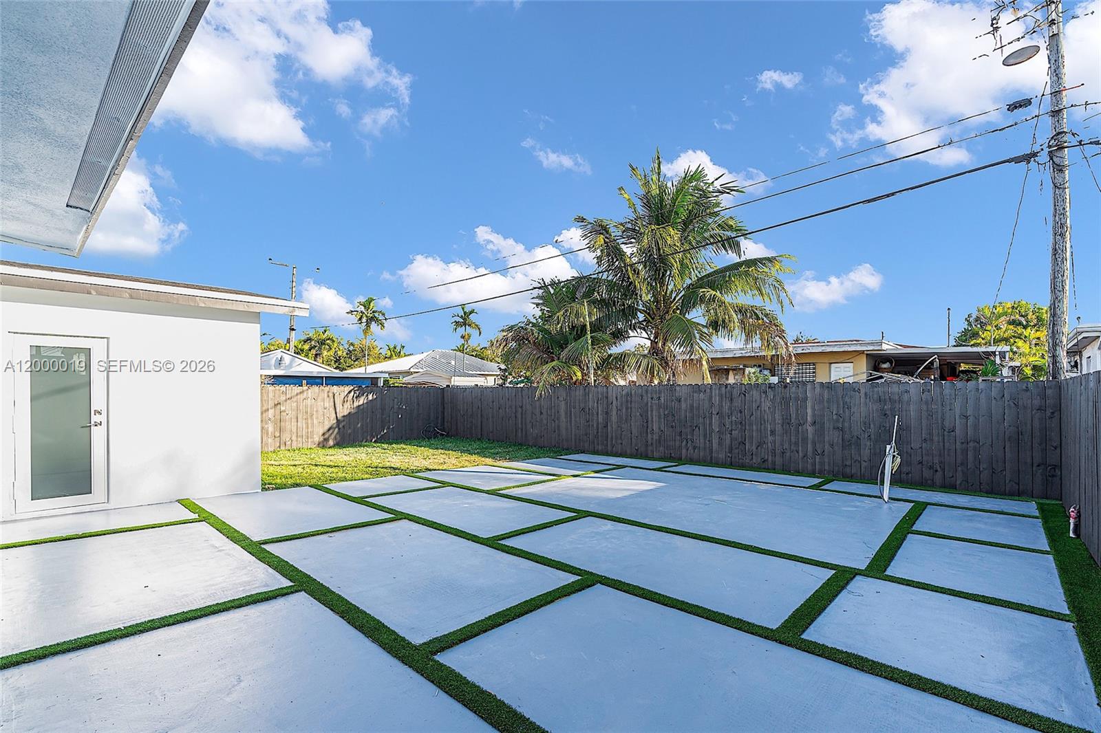 6540 SW 25th St, Miami FL 33155