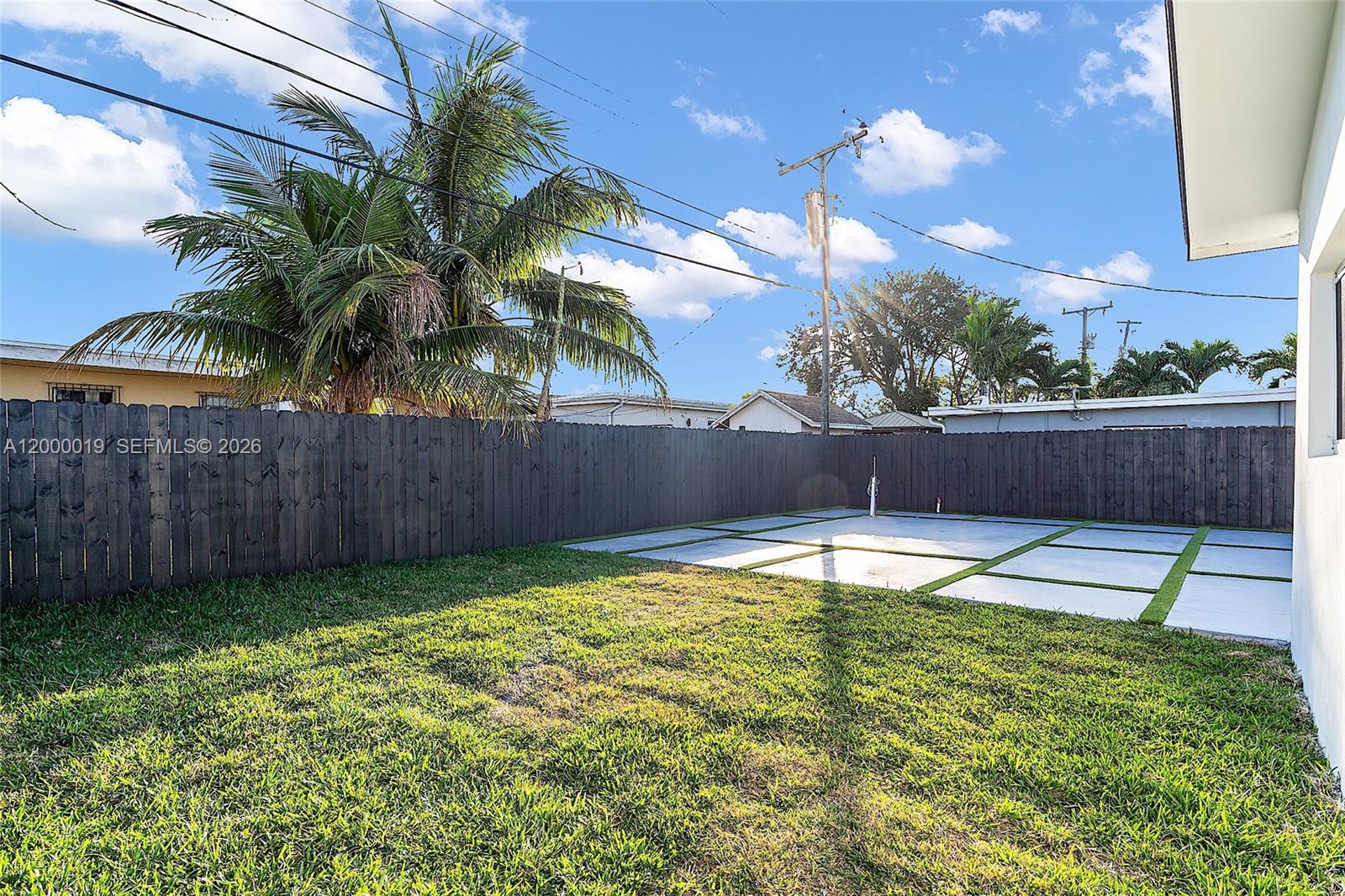 6540 SW 25th St, Miami FL 33155