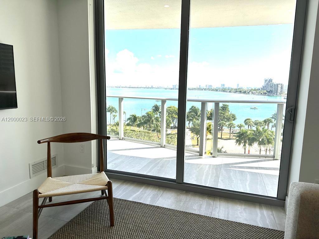 488 NE 18th St #606, Miami FL 33132