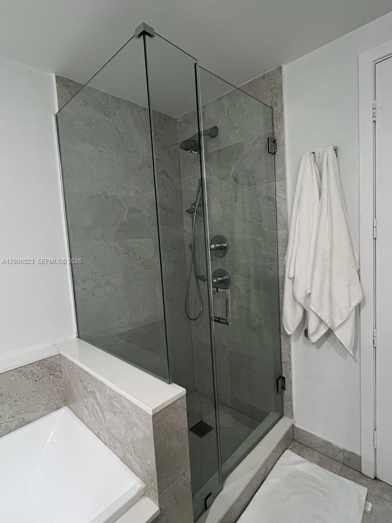 488 NE 18th St #606, Miami FL 33132