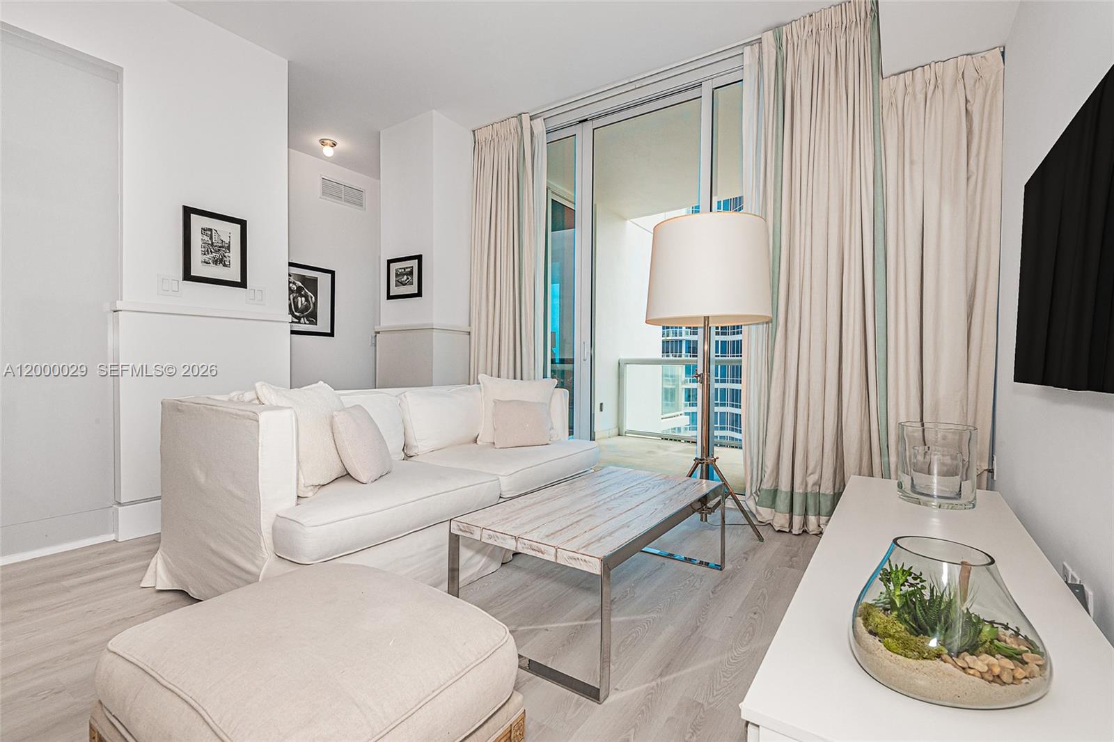 50 S Pointe Dr #1804, Miami Beach FL 33139