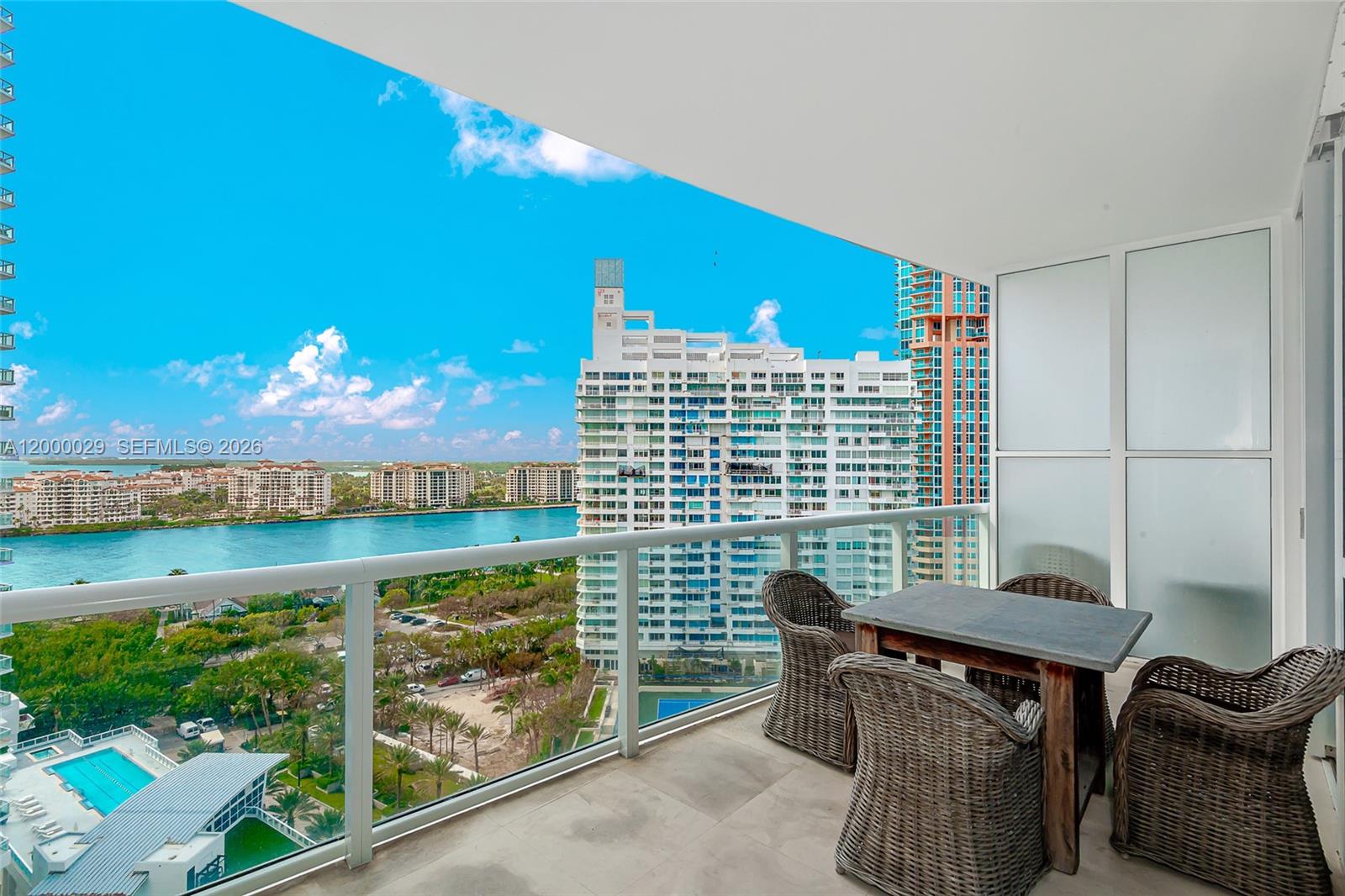 50 S Pointe Dr #1804, Miami Beach FL 33139