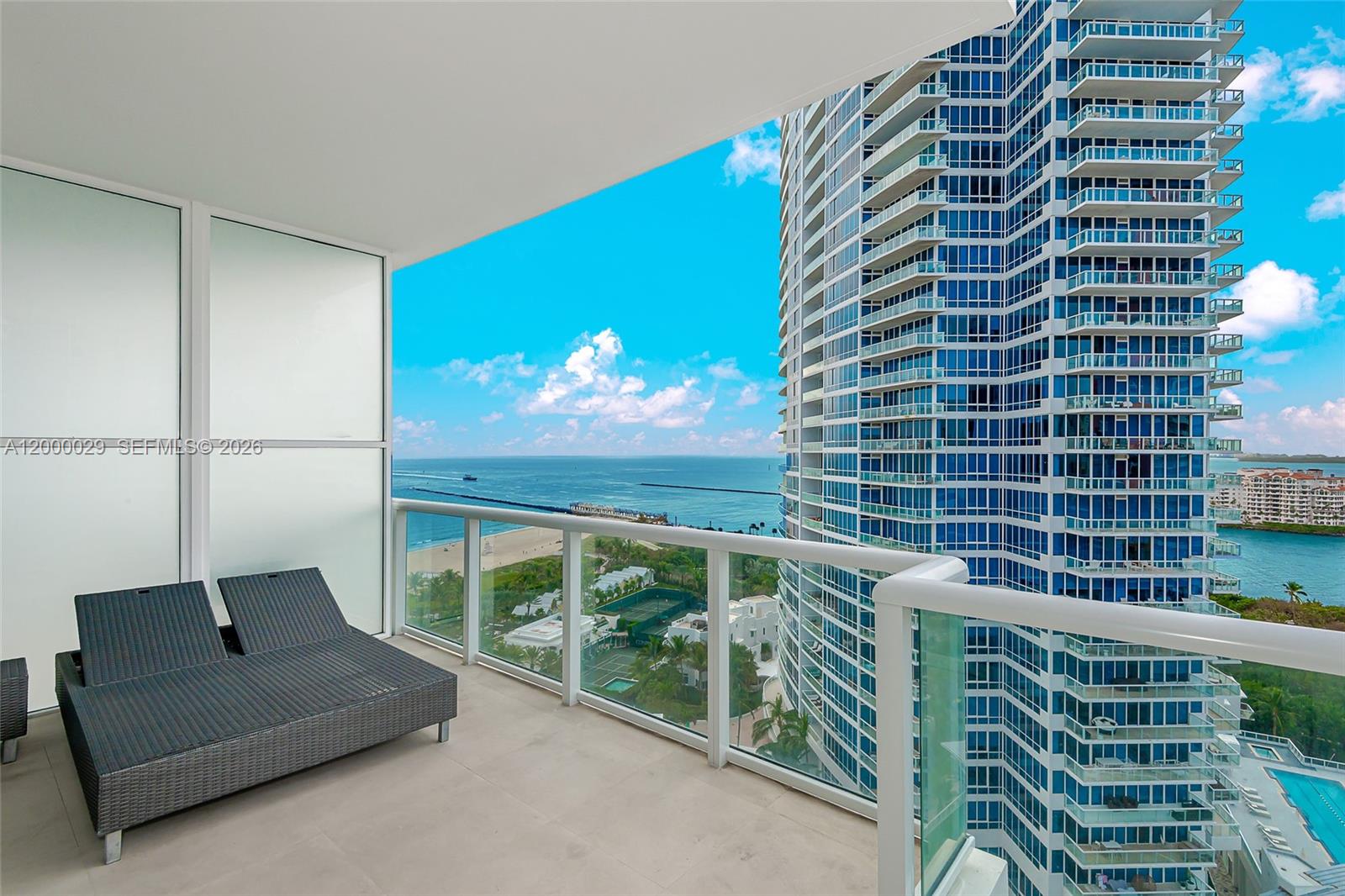 50 S Pointe Dr #1804, Miami Beach FL 33139
