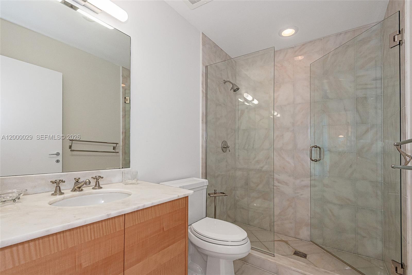 50 S Pointe Dr #1804, Miami Beach FL 33139