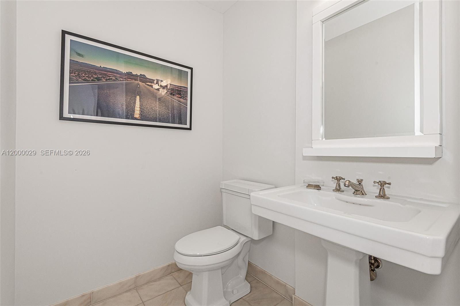50 S Pointe Dr #1804, Miami Beach FL 33139