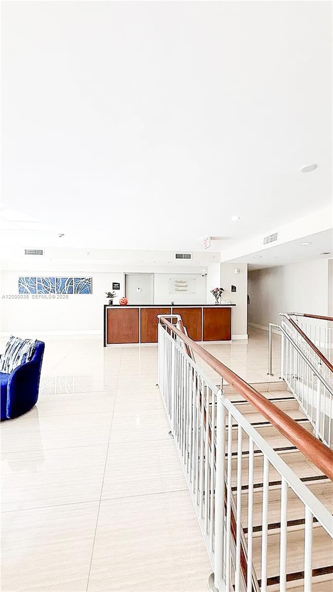 601 NE 23rd St #1605, Miami FL 33137