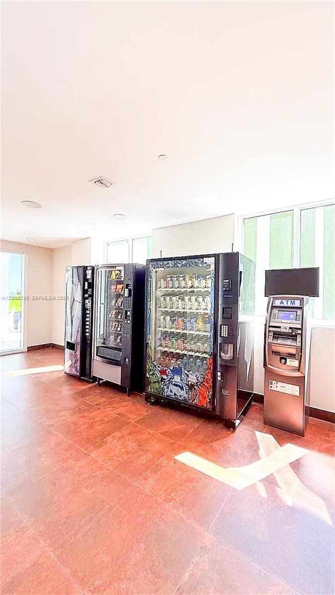 601 NE 23rd St #1605, Miami FL 33137