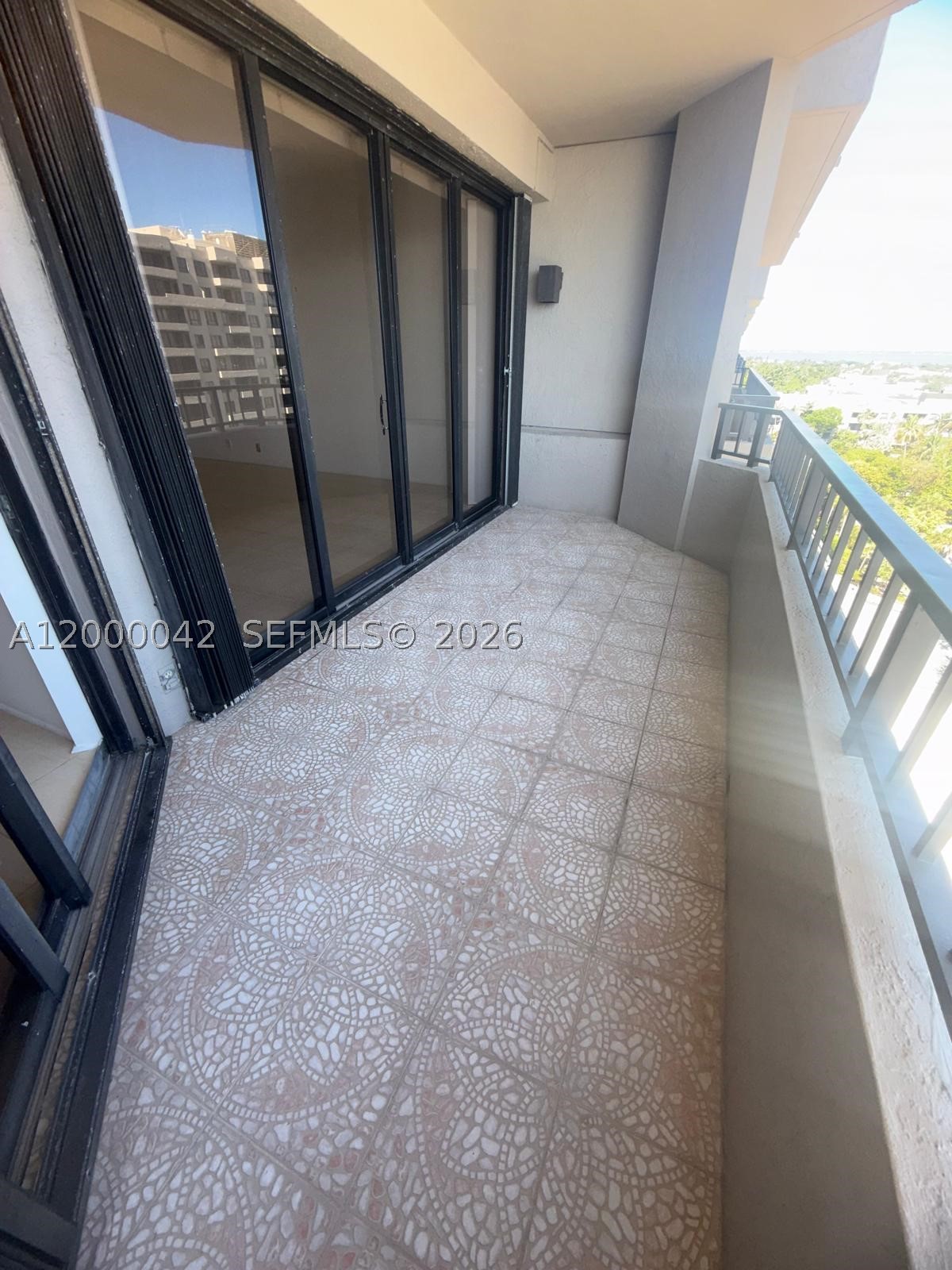 201 Crandon Blvd #932, Key Biscayne FL 33149