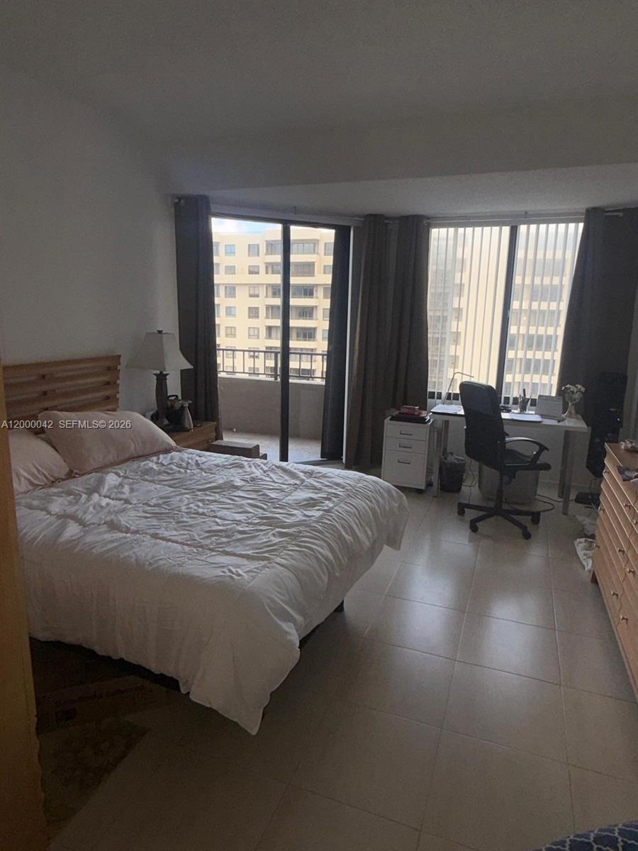 201 Crandon Blvd #932, Key Biscayne FL 33149