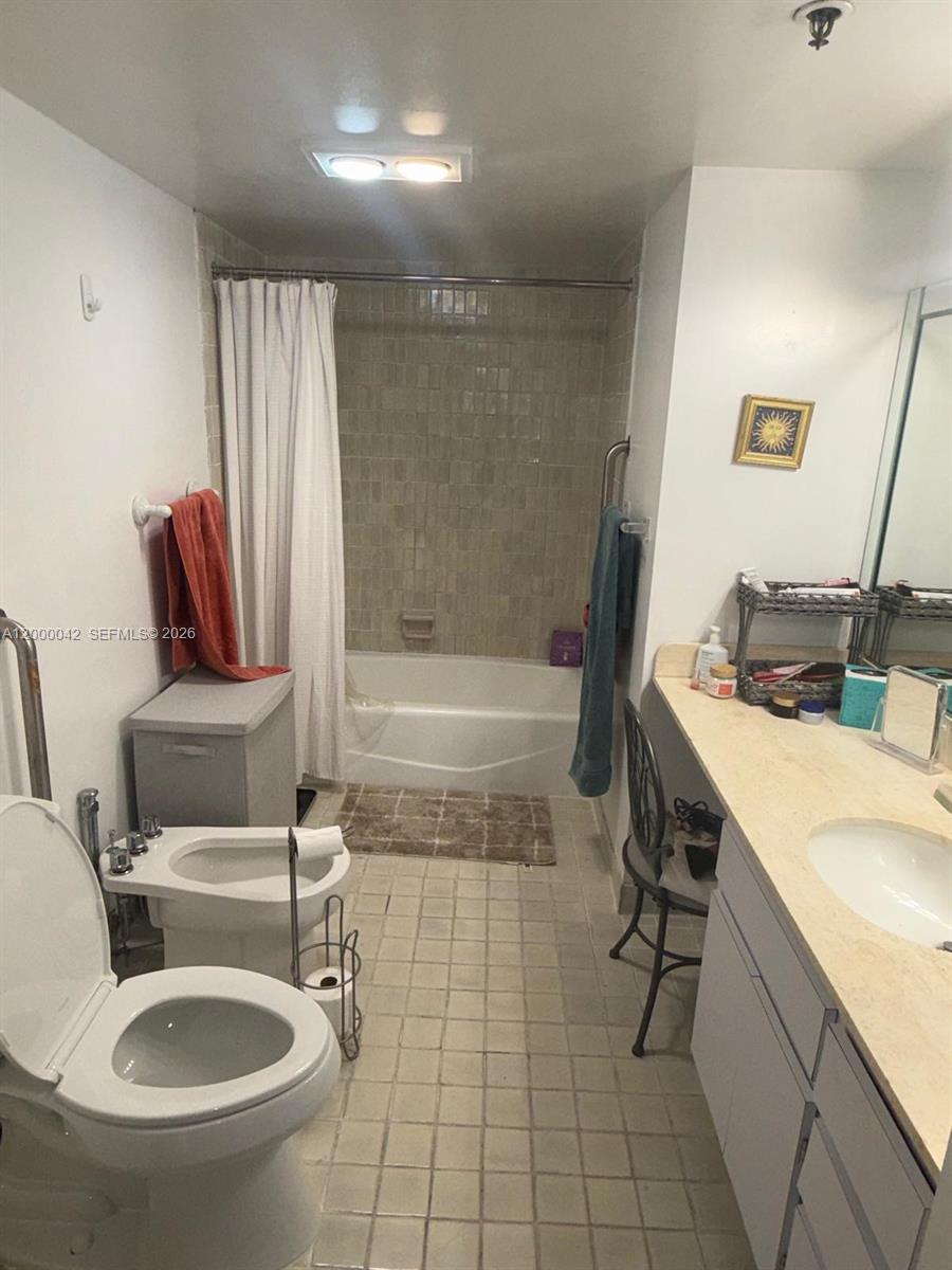 201 Crandon Blvd #932, Key Biscayne FL 33149