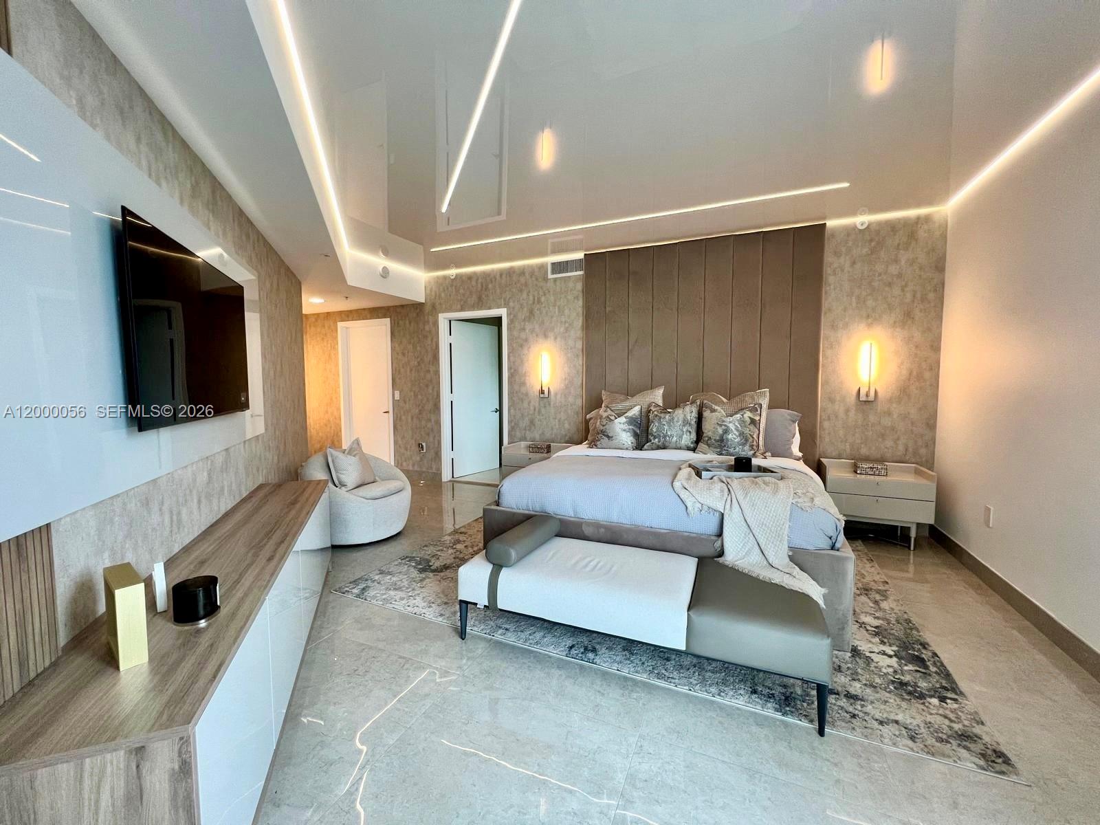 17301 Biscayne Blvd #308, North Miami Beach FL 33160