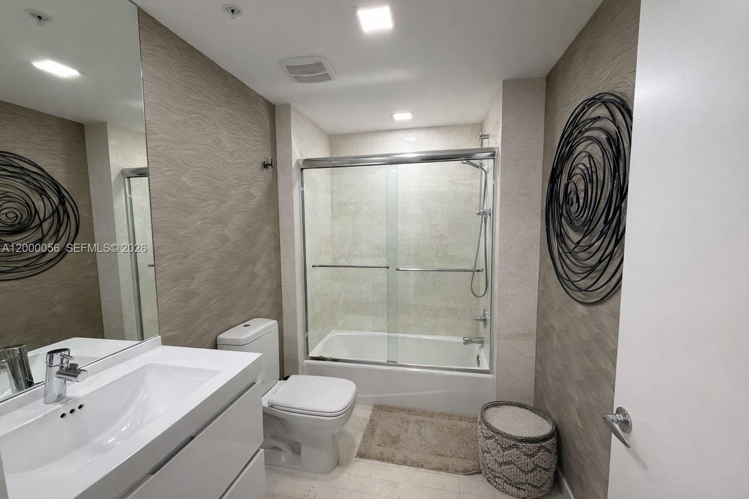 17301 Biscayne Blvd #308, North Miami Beach FL 33160