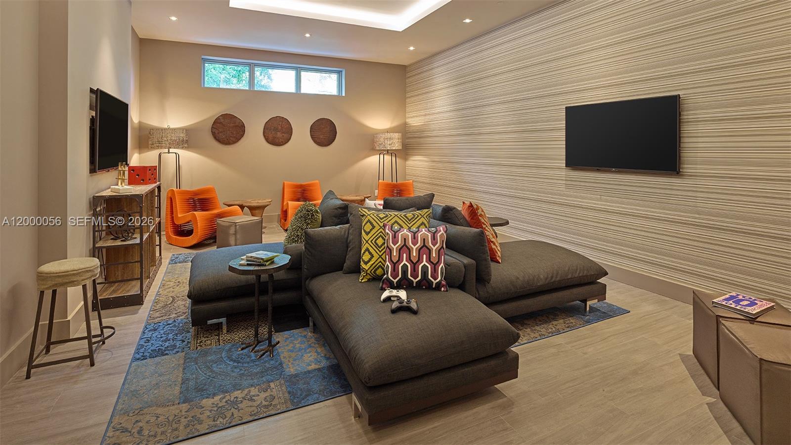 17301 Biscayne Blvd #308, North Miami Beach FL 33160