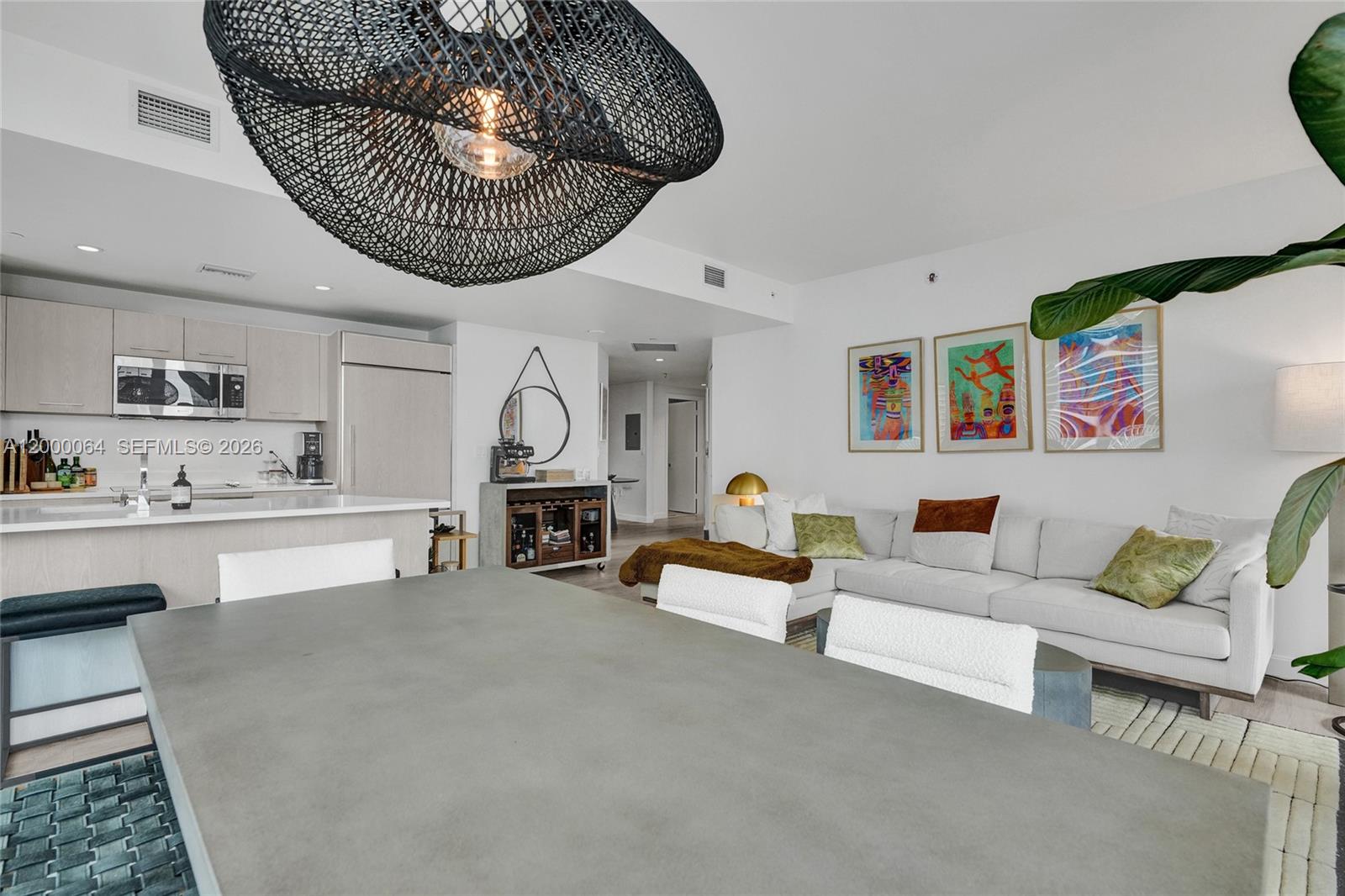 45 SW 9th St #1803, Miami FL 33130