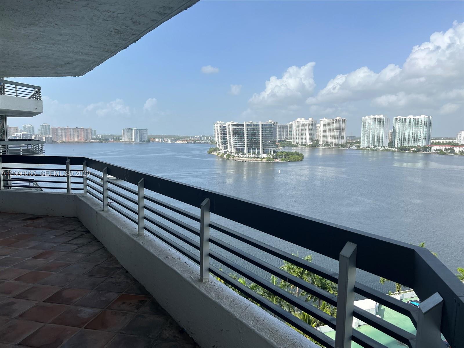 19101 NE 36th Ct #1602, Aventura FL 33180