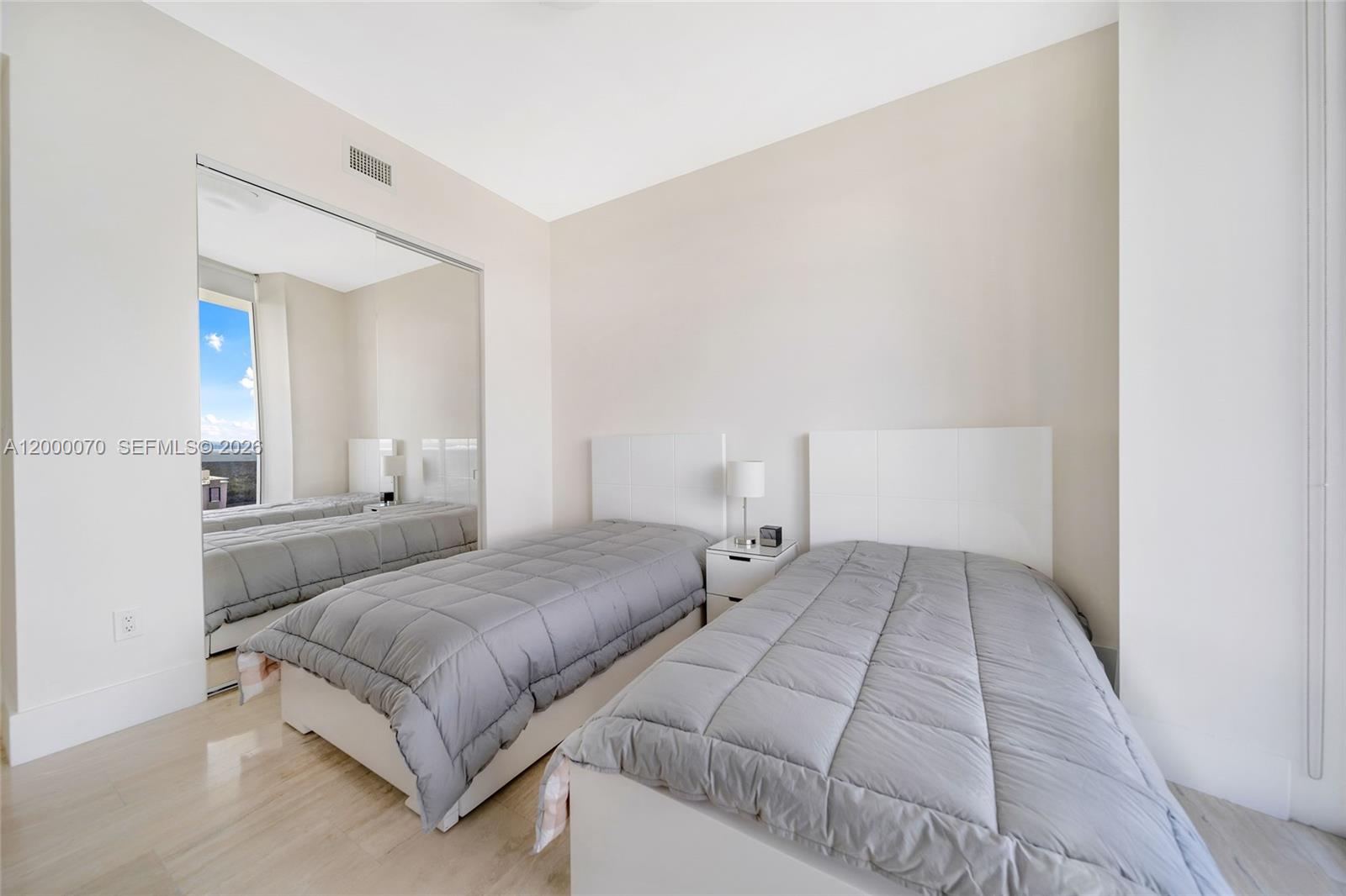 Sunny Isles Beach FL 33160 - A12000070