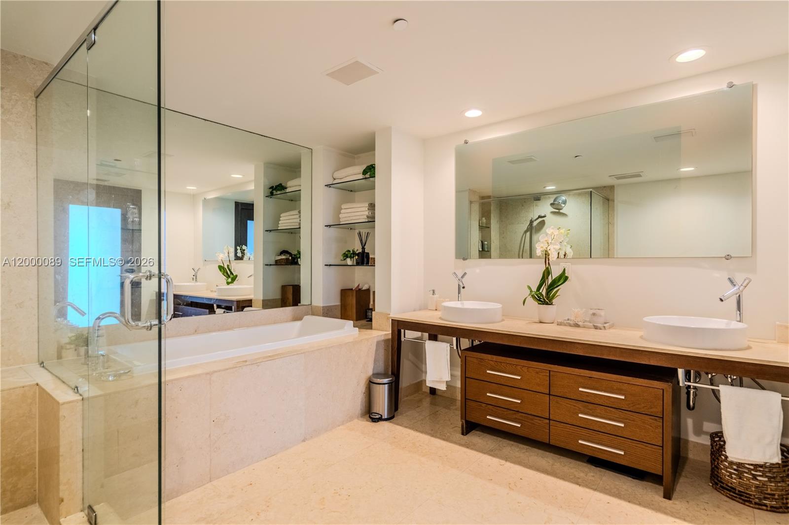495 Brickell Ave #PH-5703, Miami FL 33131