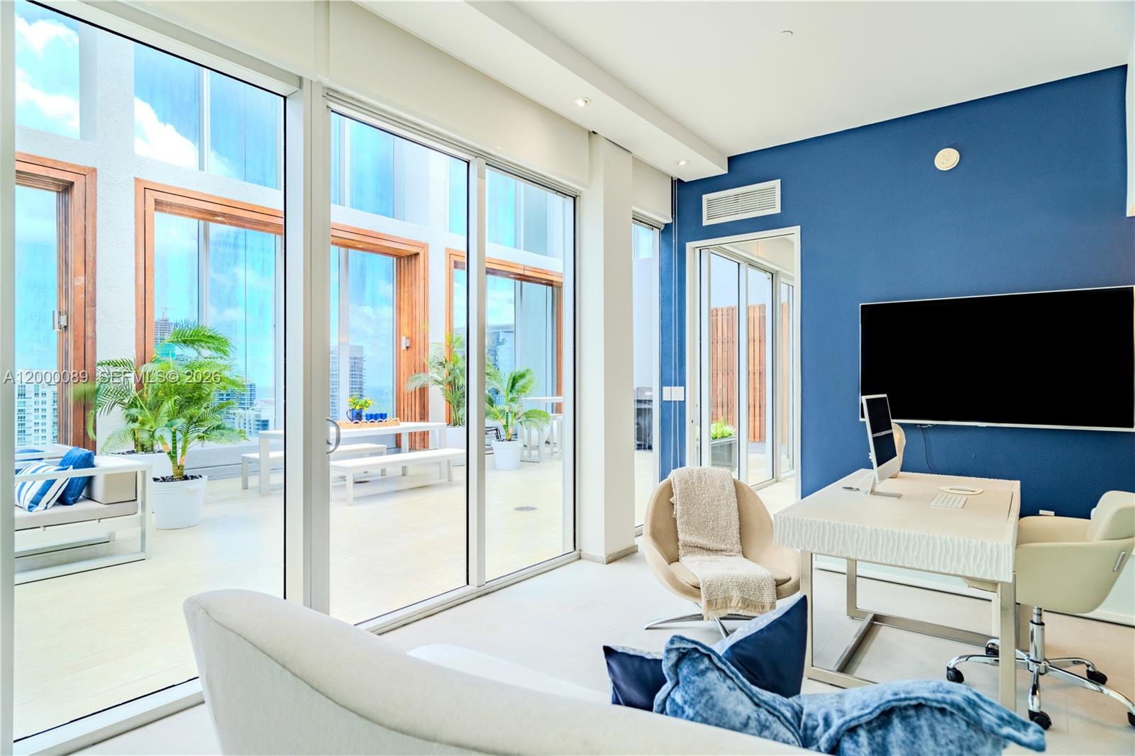 495 Brickell Ave #PH-5703, Miami FL 33131