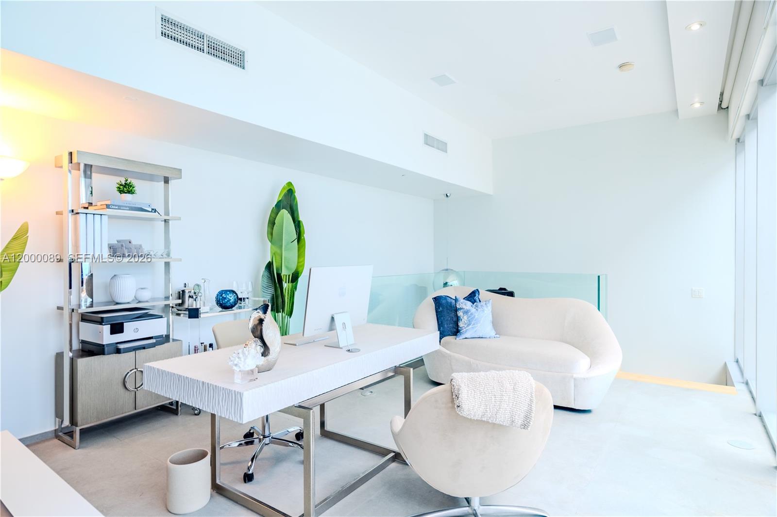 495 Brickell Ave #PH-5703, Miami FL 33131