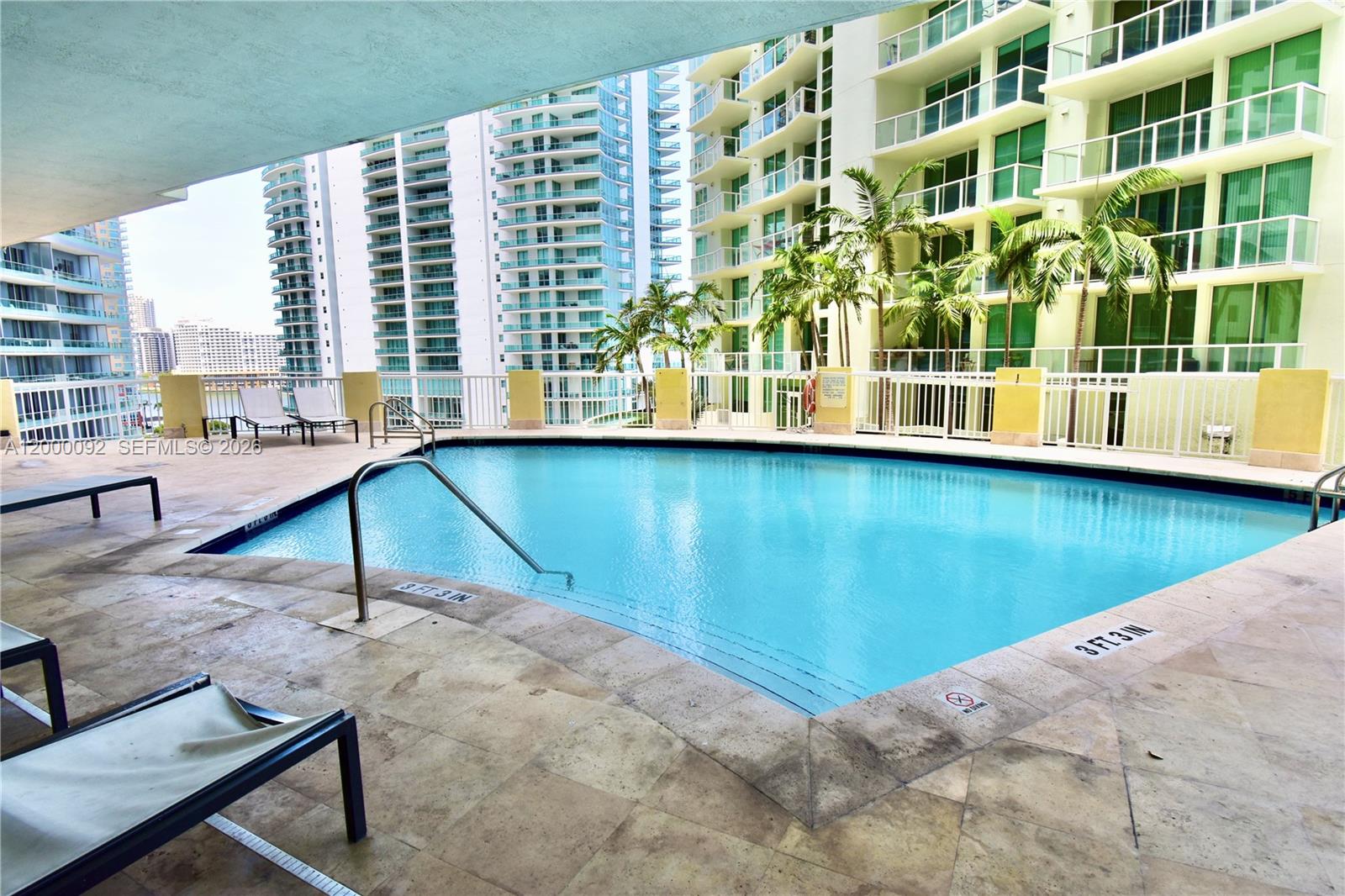 170 SE 14th St #2906, Miami FL 33131