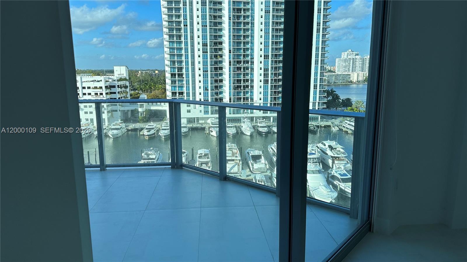 17111 Biscayne Blvd #903, North Miami Beach FL 33160