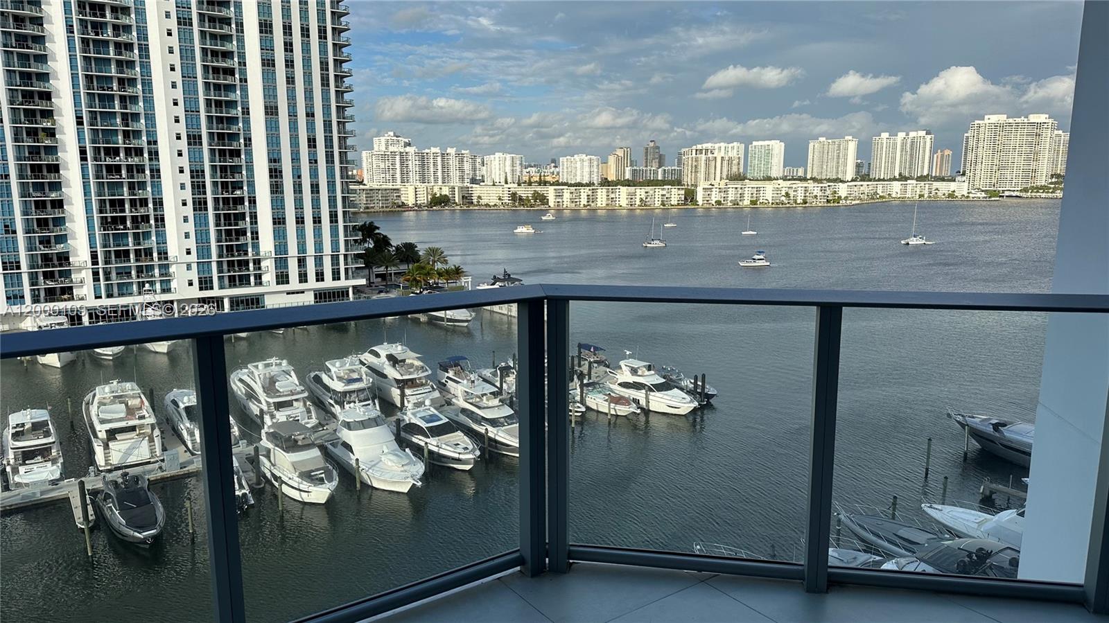 17111 Biscayne Blvd #903, North Miami Beach FL 33160