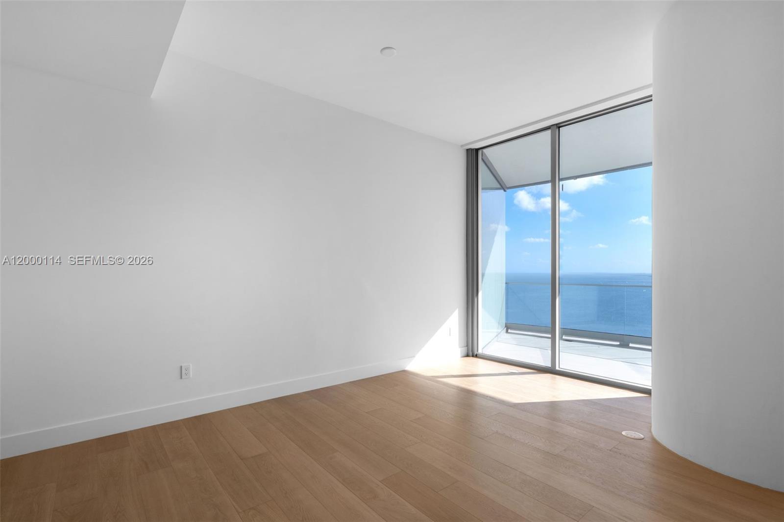 175 SE 25 RD #3003, Miami FL 33129