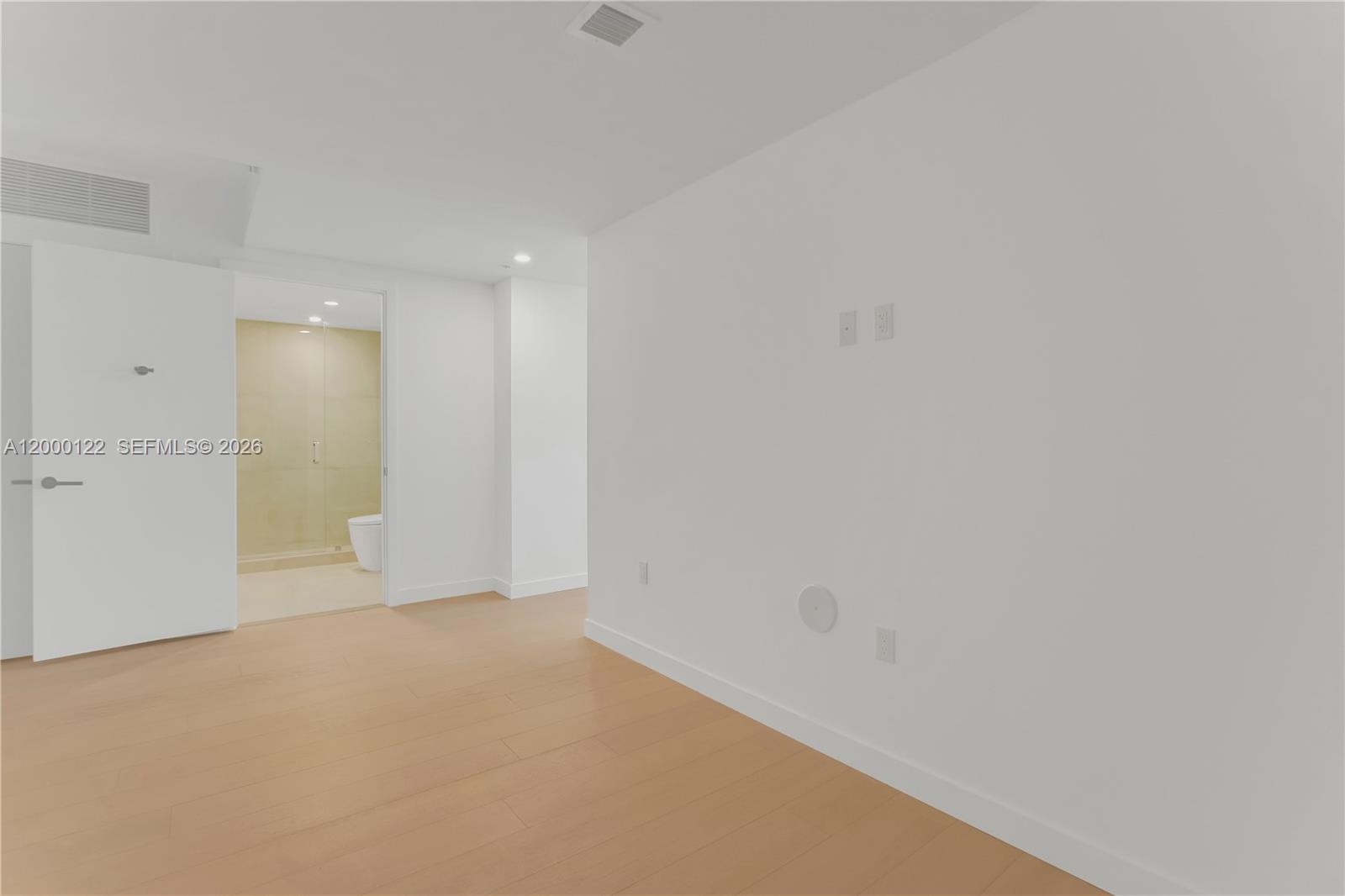 Bay Harbor Islands FL 33154 - A12000122