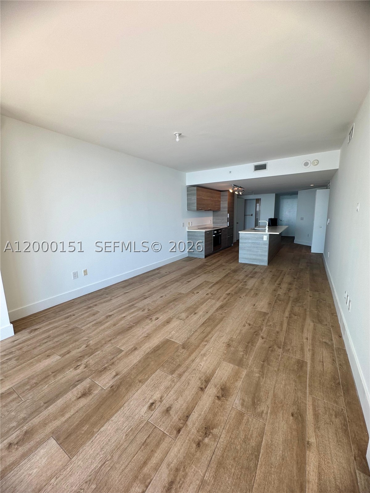 650 NE 32 street #1805, Miami FL 33137