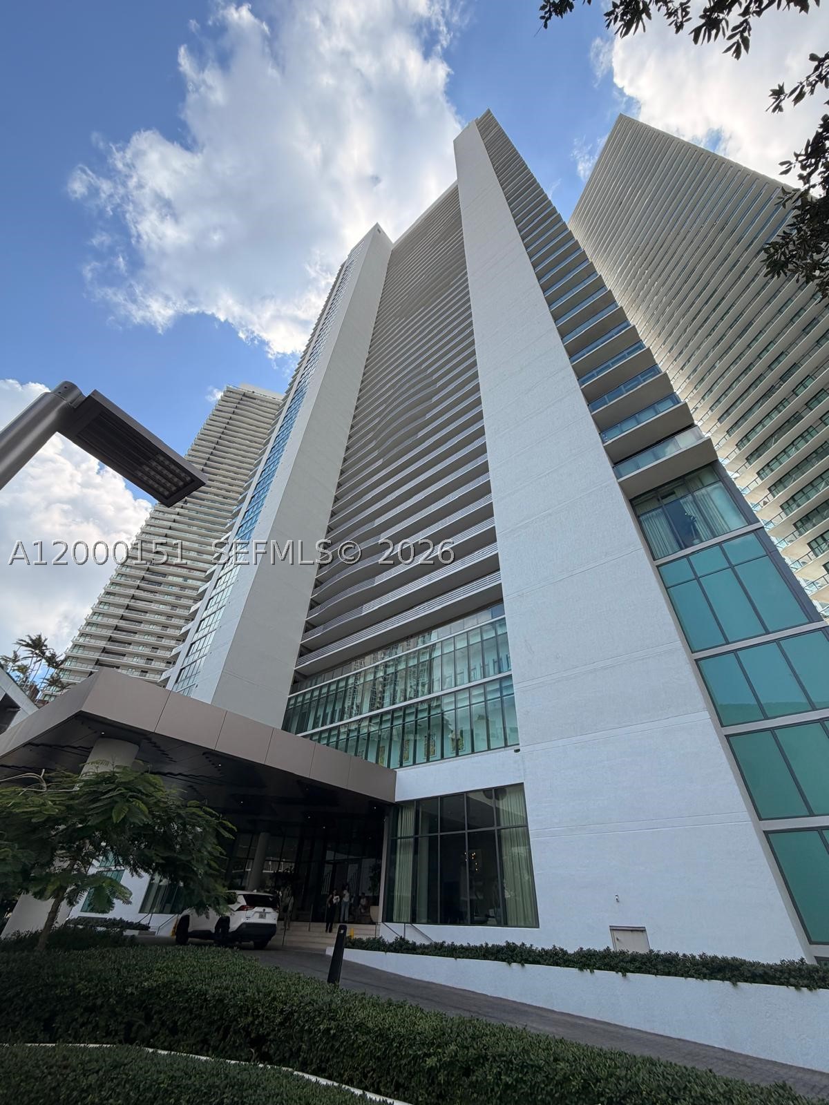 650 NE 32 street #1805, Miami FL 33137