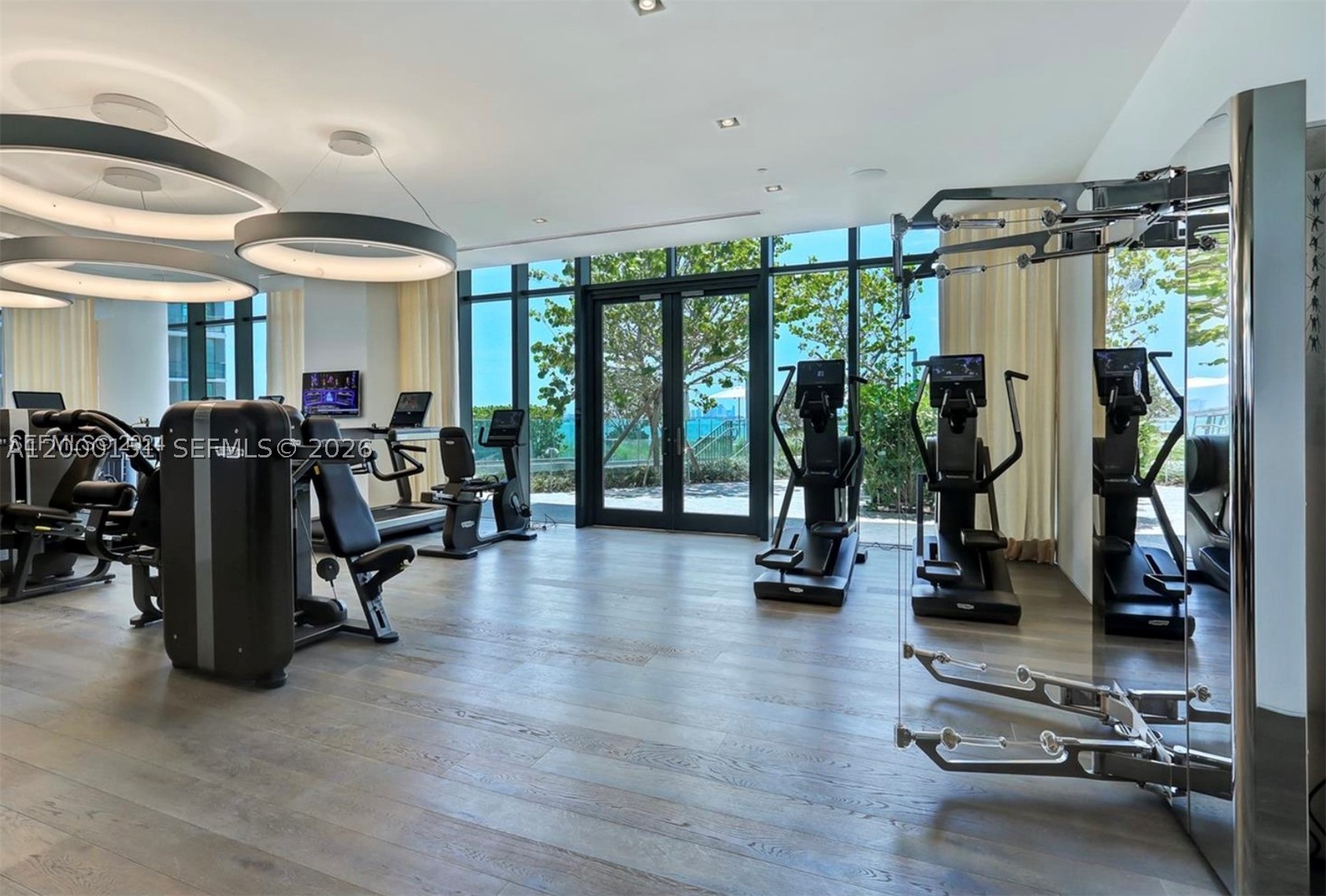 650 NE 32 street #1805, Miami FL 33137