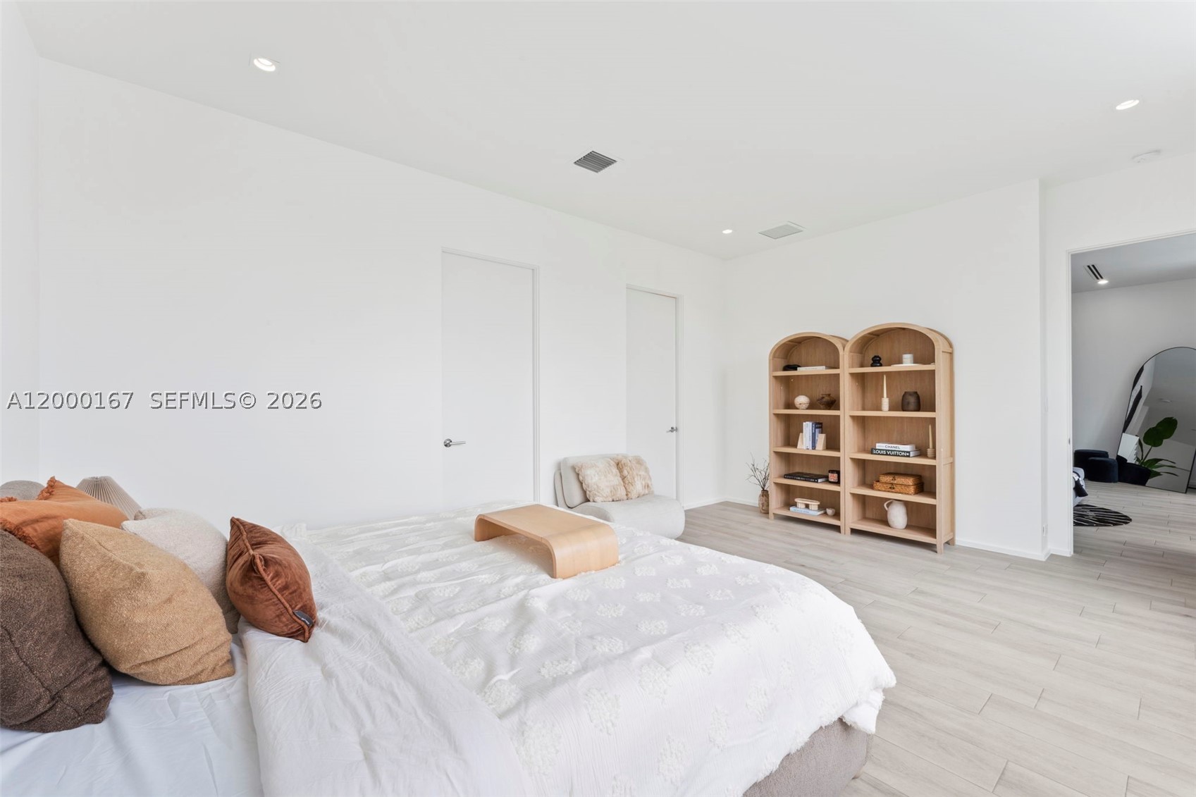 4232 E Tradewinds Ave, Lauderdale By The Sea FL 33308