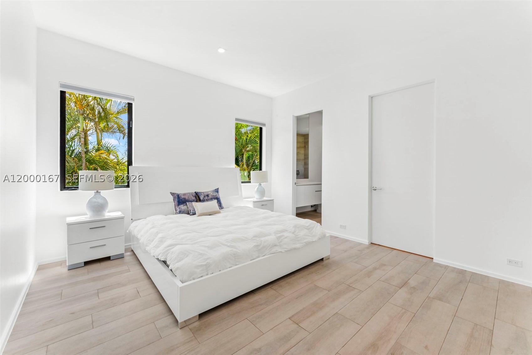 4232 E Tradewinds Ave, Lauderdale By The Sea FL 33308