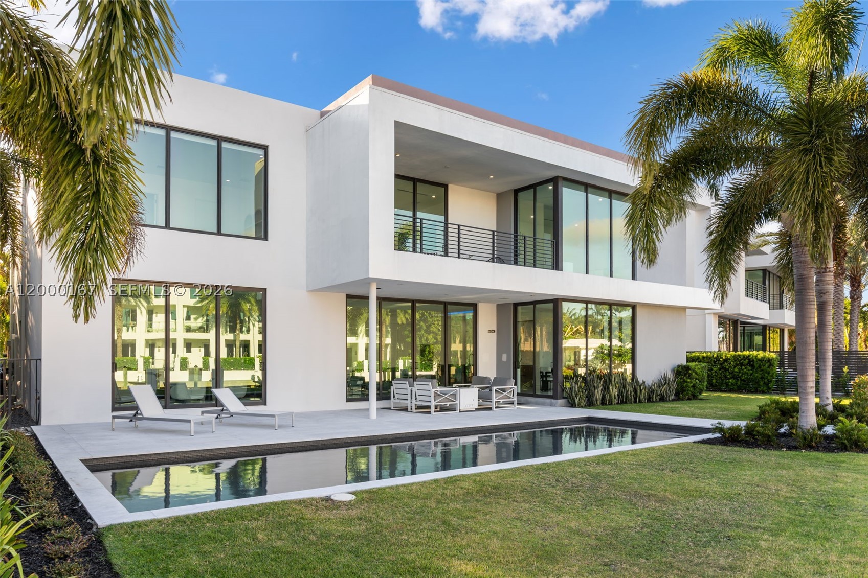 4232 E Tradewinds Ave, Lauderdale By The Sea FL 33308